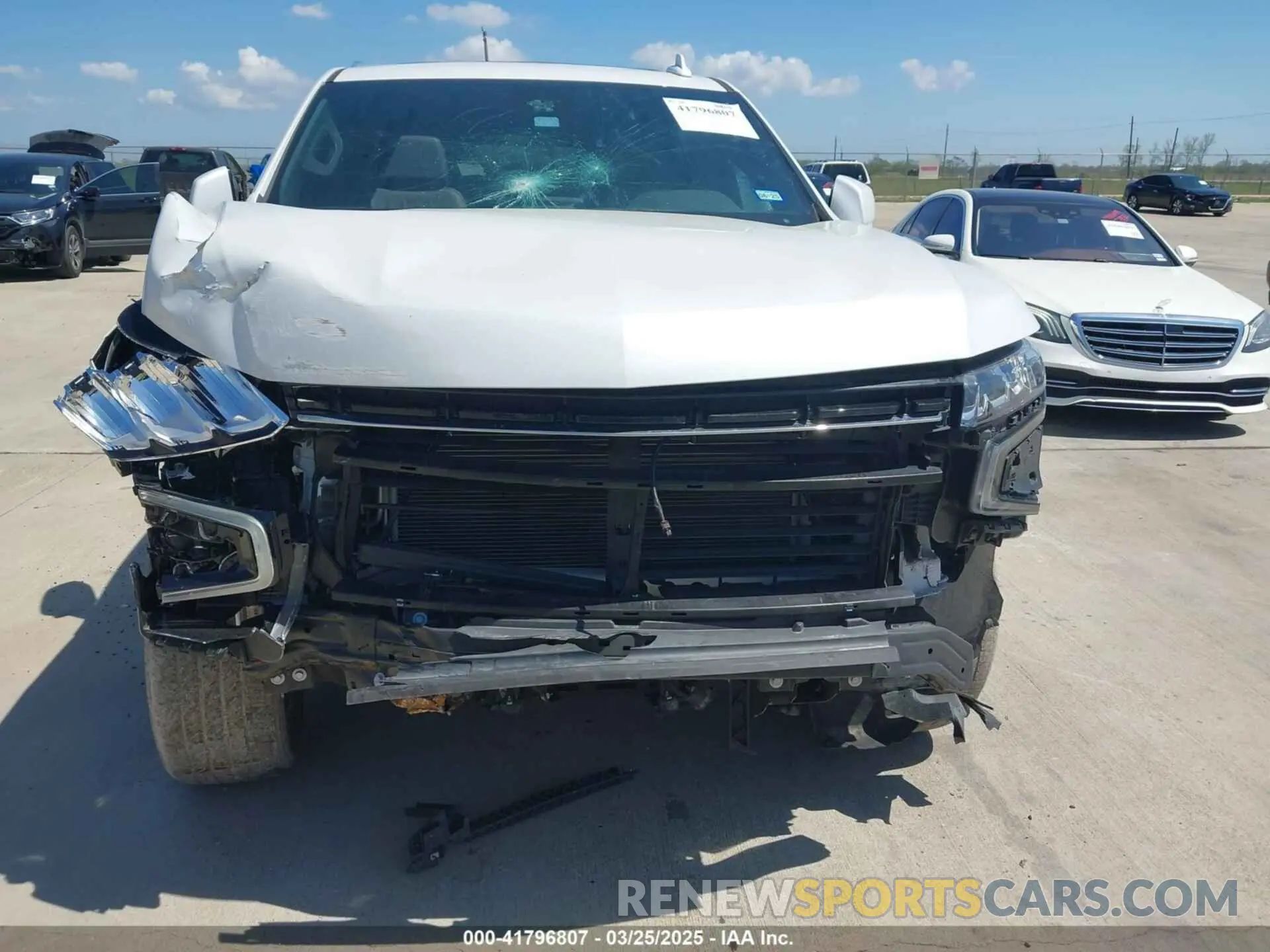 11 fotografías del automóvil dañado 1GNSCNKD6PR417875 CHEVROLET TAHOE 2023