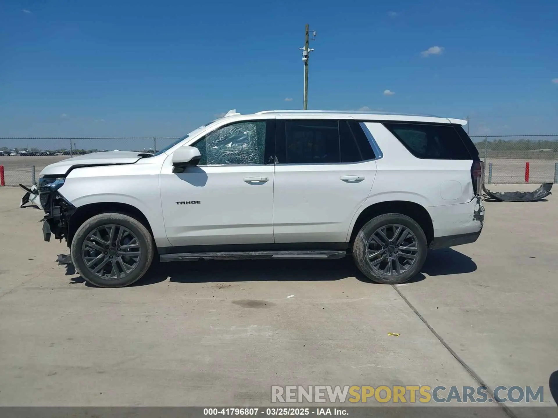 13 fotografías del automóvil dañado 1GNSCNKD6PR417875 CHEVROLET TAHOE 2023