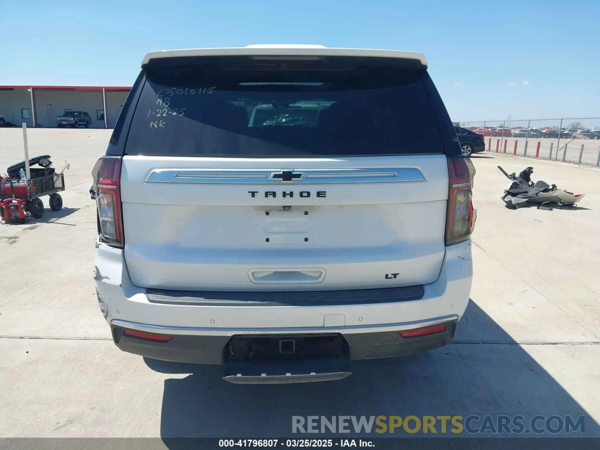 15 fotografías del automóvil dañado 1GNSCNKD6PR417875 CHEVROLET TAHOE 2023