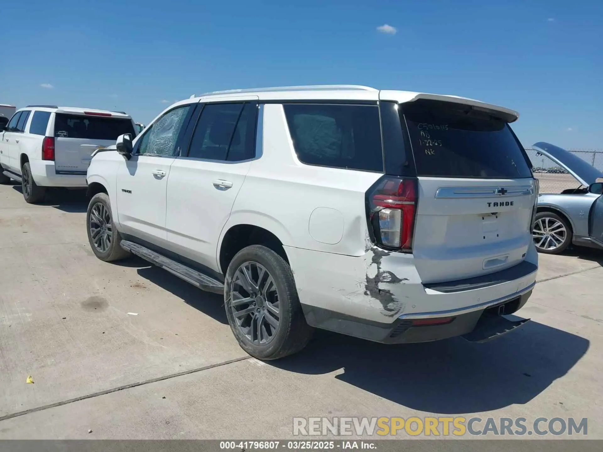 3 fotografías del automóvil dañado 1GNSCNKD6PR417875 CHEVROLET TAHOE 2023