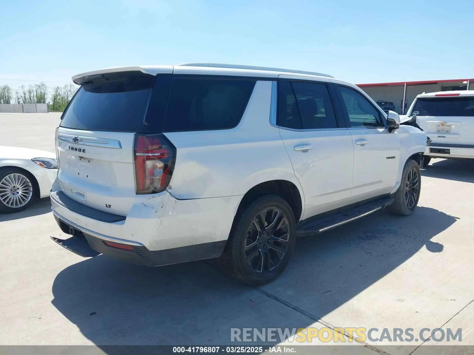 4 fotografías del automóvil dañado 1GNSCNKD6PR417875 CHEVROLET TAHOE 2023