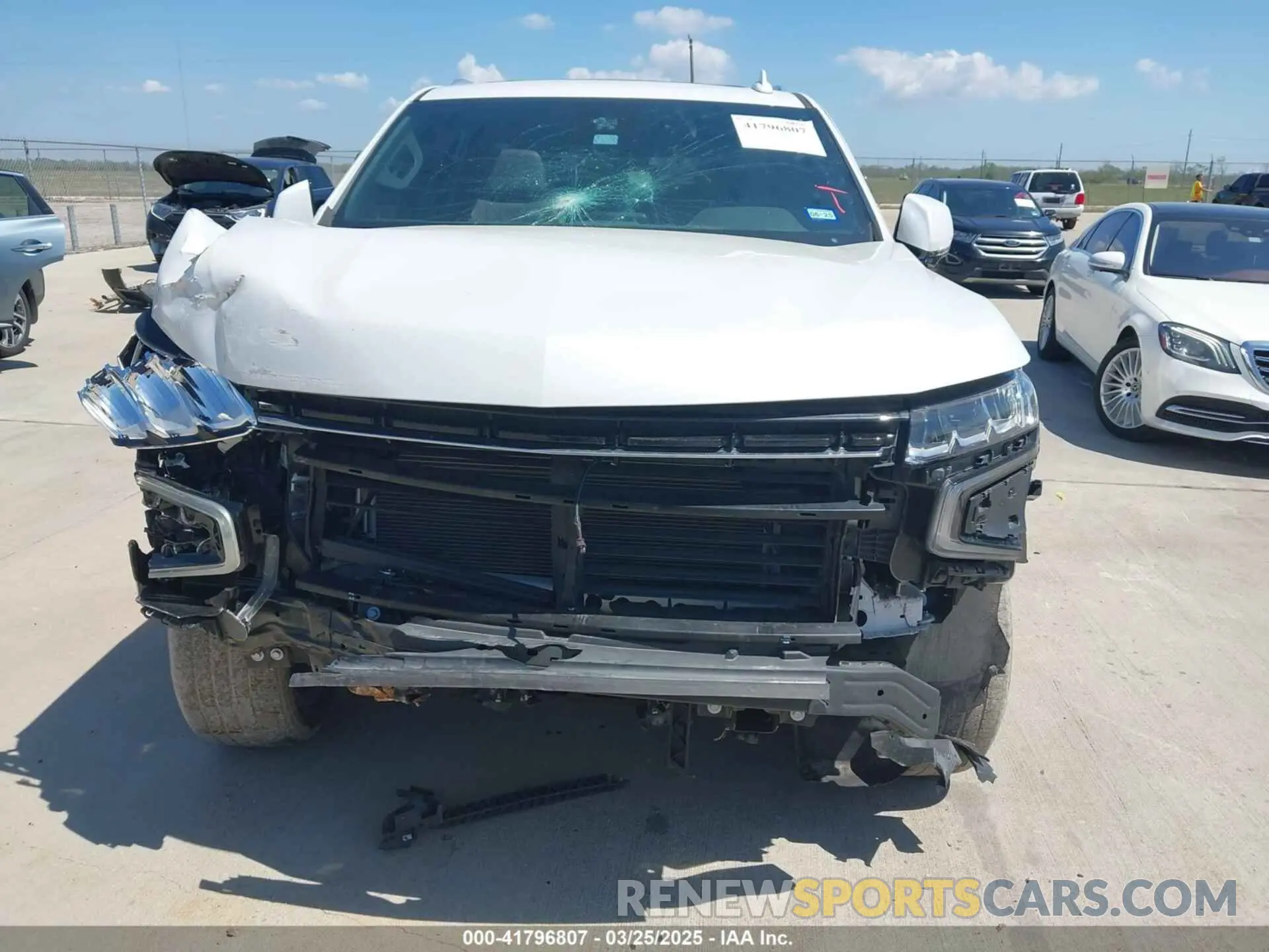 6 fotografías del automóvil dañado 1GNSCNKD6PR417875 CHEVROLET TAHOE 2023