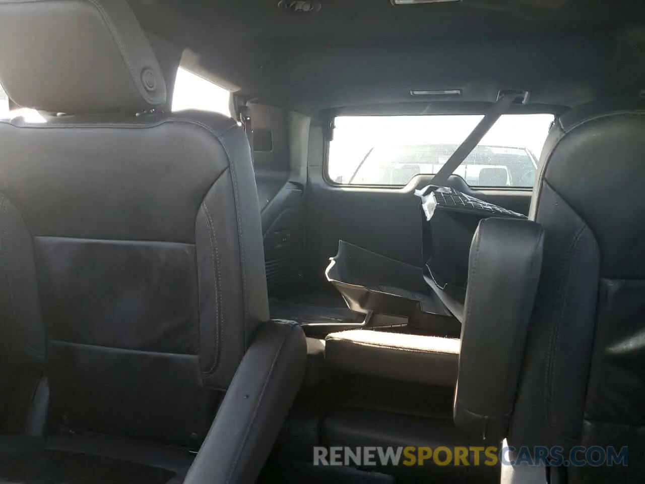 10 fotografías del automóvil dañado 1GNSCNKDXPR539574 CHEVROLET TAHOE 2023