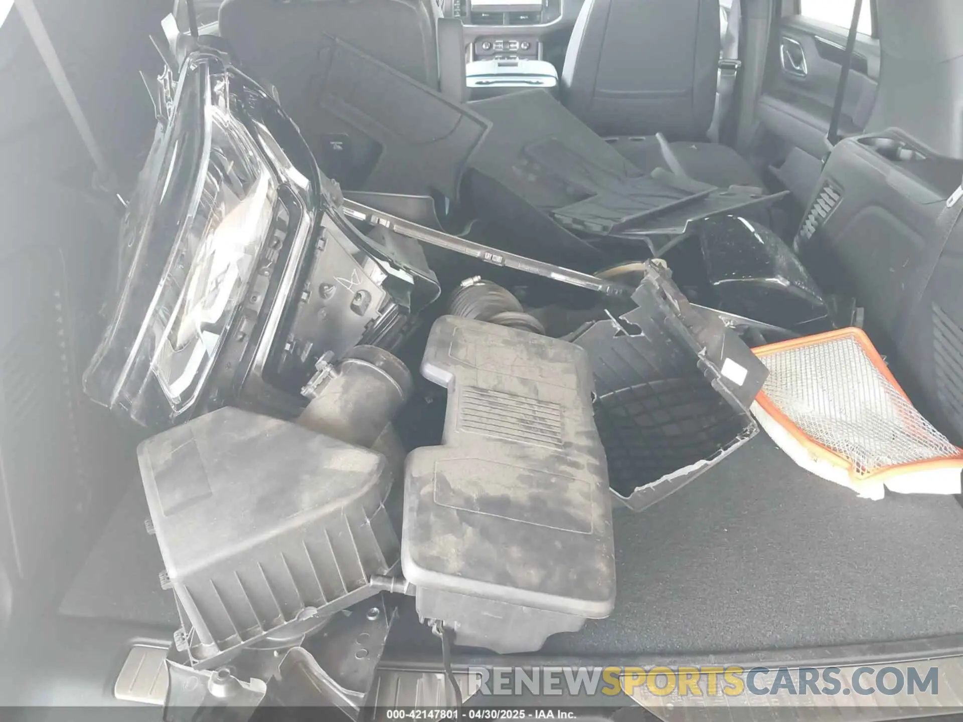 12 fotografías del automóvil dañado 1GNSCRKD2PR531394 CHEVROLET TAHOE 2023