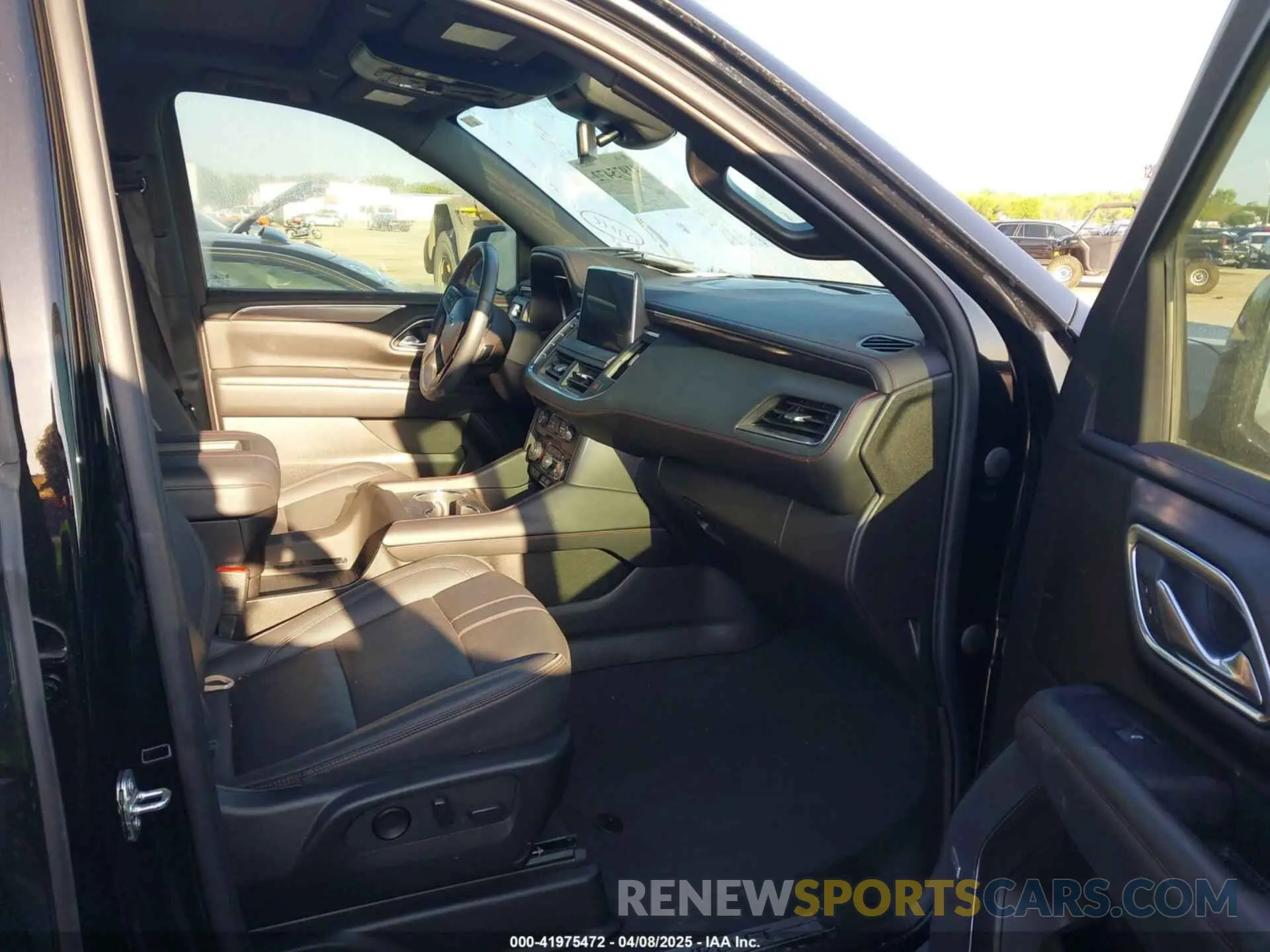 5 fotografías del automóvil dañado 1GNSCRKD3PR365659 CHEVROLET TAHOE 2023