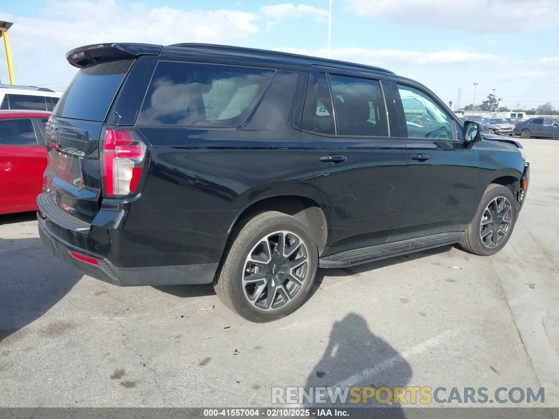 4 fotografías del automóvil dañado 1GNSCRKD3PR468757 CHEVROLET TAHOE 2023