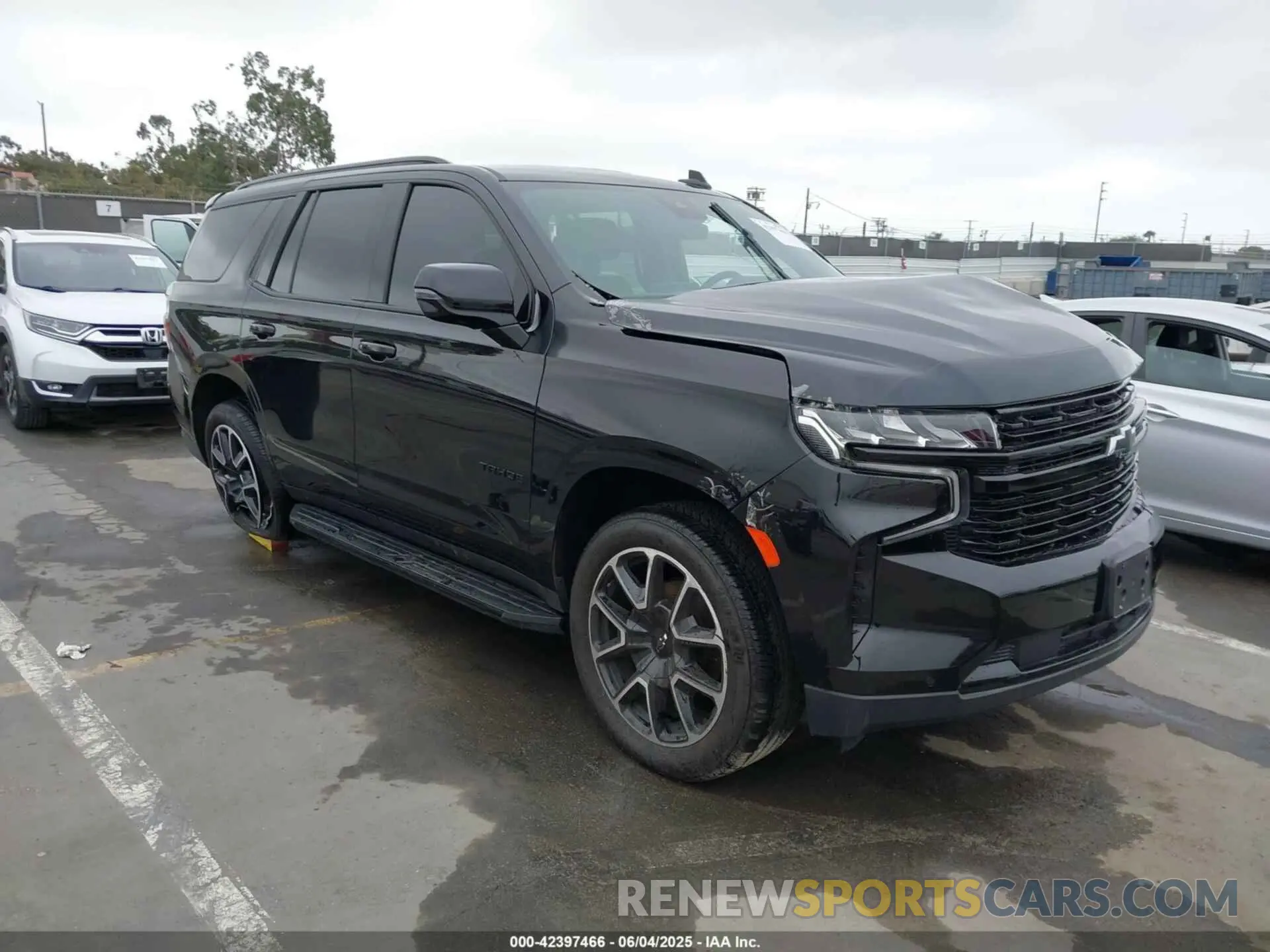 1 fotografías del automóvil dañado 1GNSCRKD4PR247135 CHEVROLET TAHOE 2023