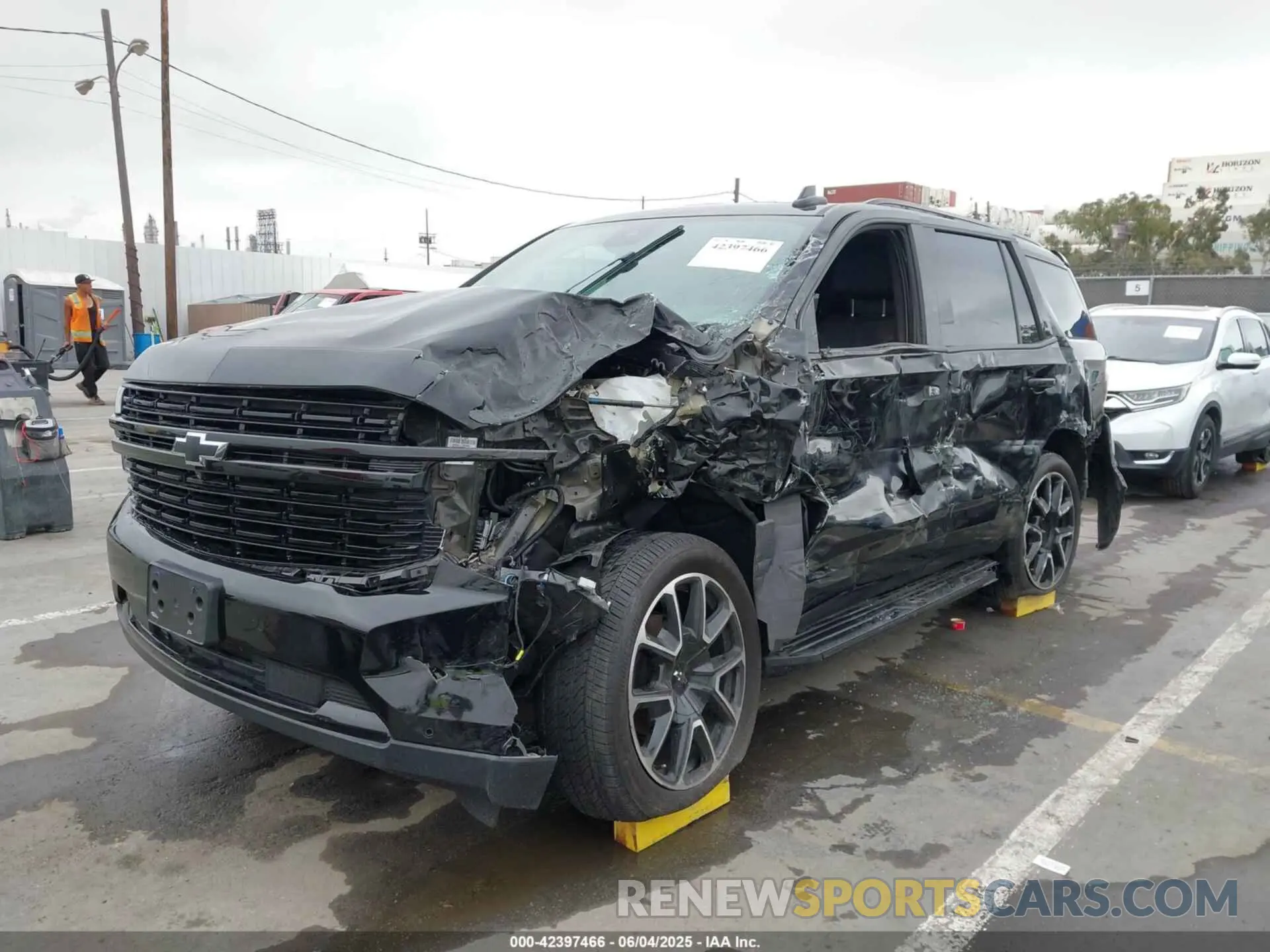 6 fotografías del automóvil dañado 1GNSCRKD4PR247135 CHEVROLET TAHOE 2023