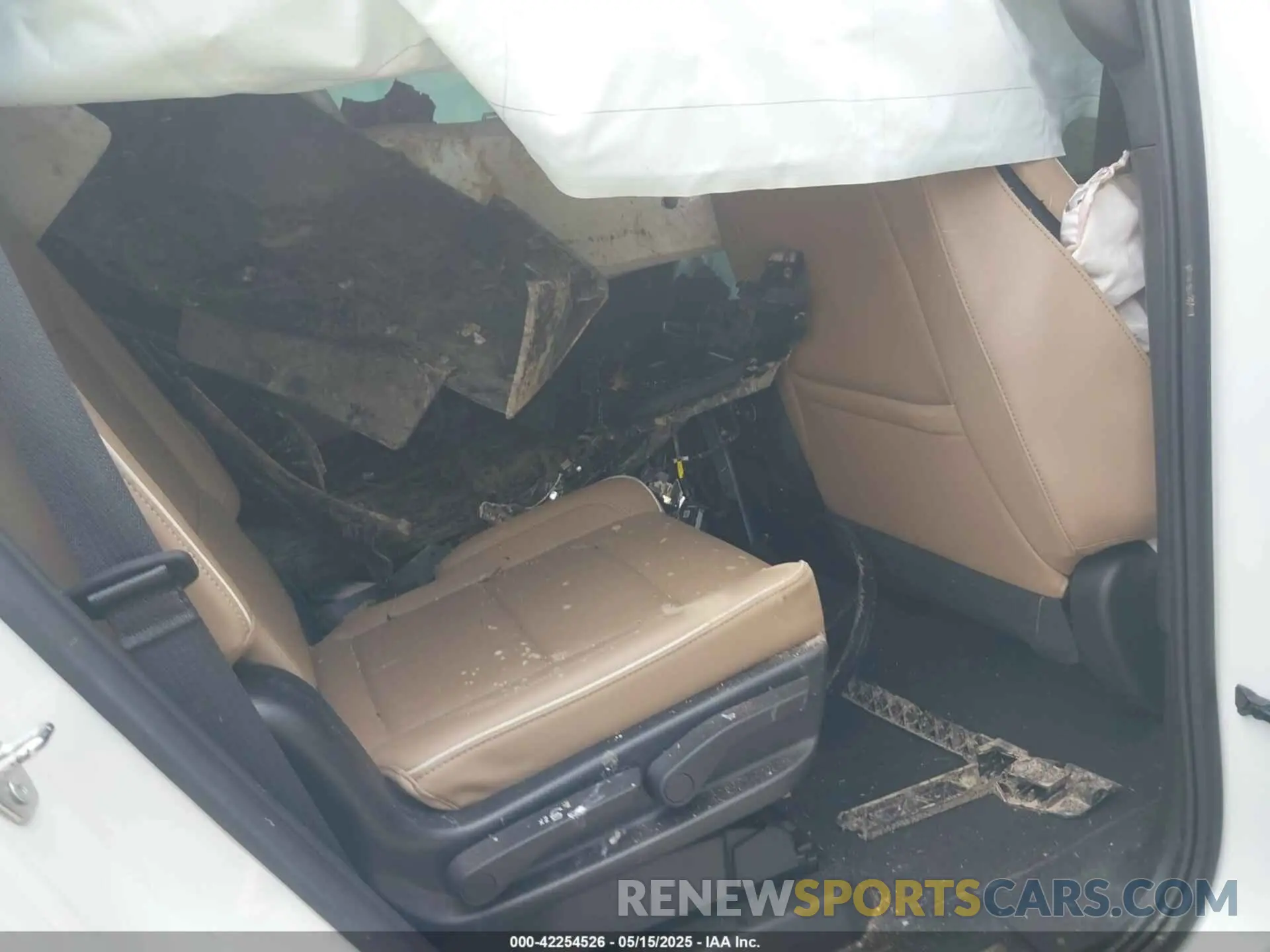 8 fotografías del automóvil dañado 1GNSCSKD9PR390234 CHEVROLET TAHOE 2023