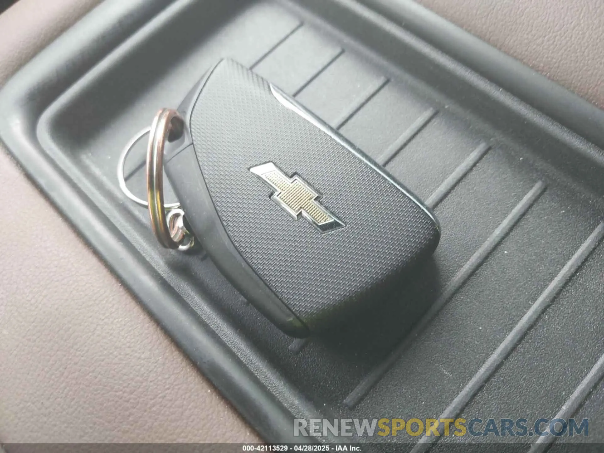 11 fotografías del automóvil dañado 1GNSCTKL1PR544951 CHEVROLET TAHOE 2023