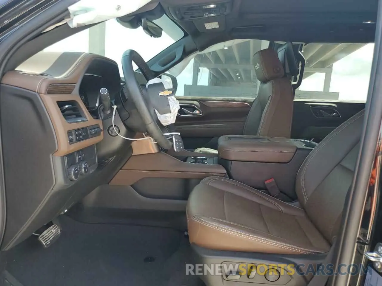 7 fotografías del automóvil dañado 1GNSCTKL2PR318286 CHEVROLET TAHOE 2023