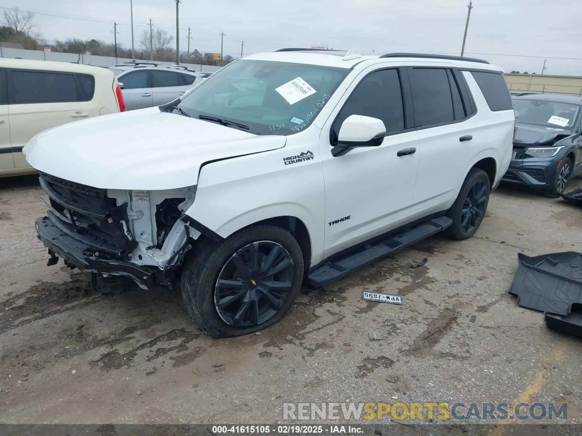 2 fotografías del automóvil dañado 1GNSCTKL4PR551134 CHEVROLET TAHOE 2023