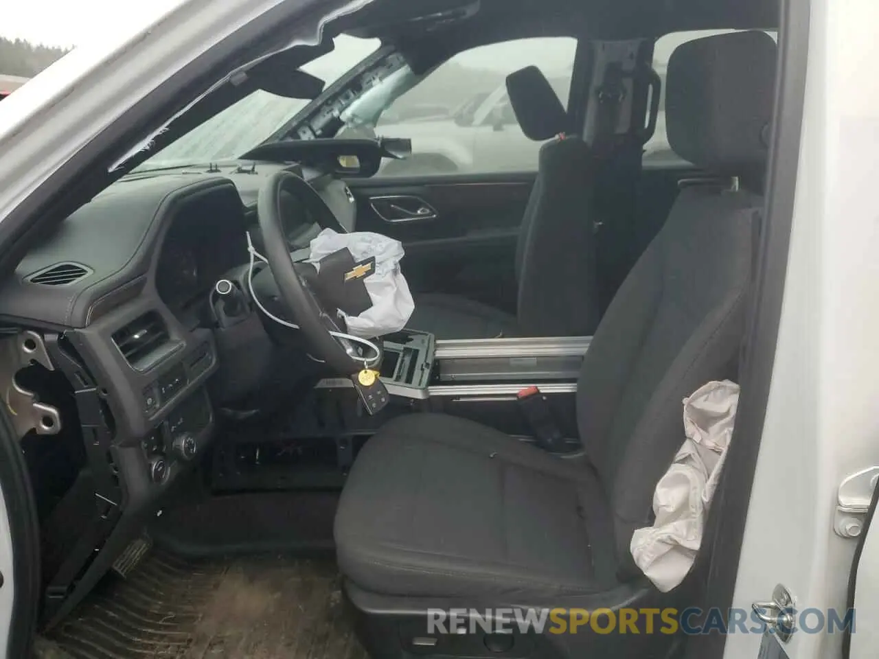 7 fotografías del automóvil dañado 1GNSKLED3PR181253 CHEVROLET TAHOE 2023