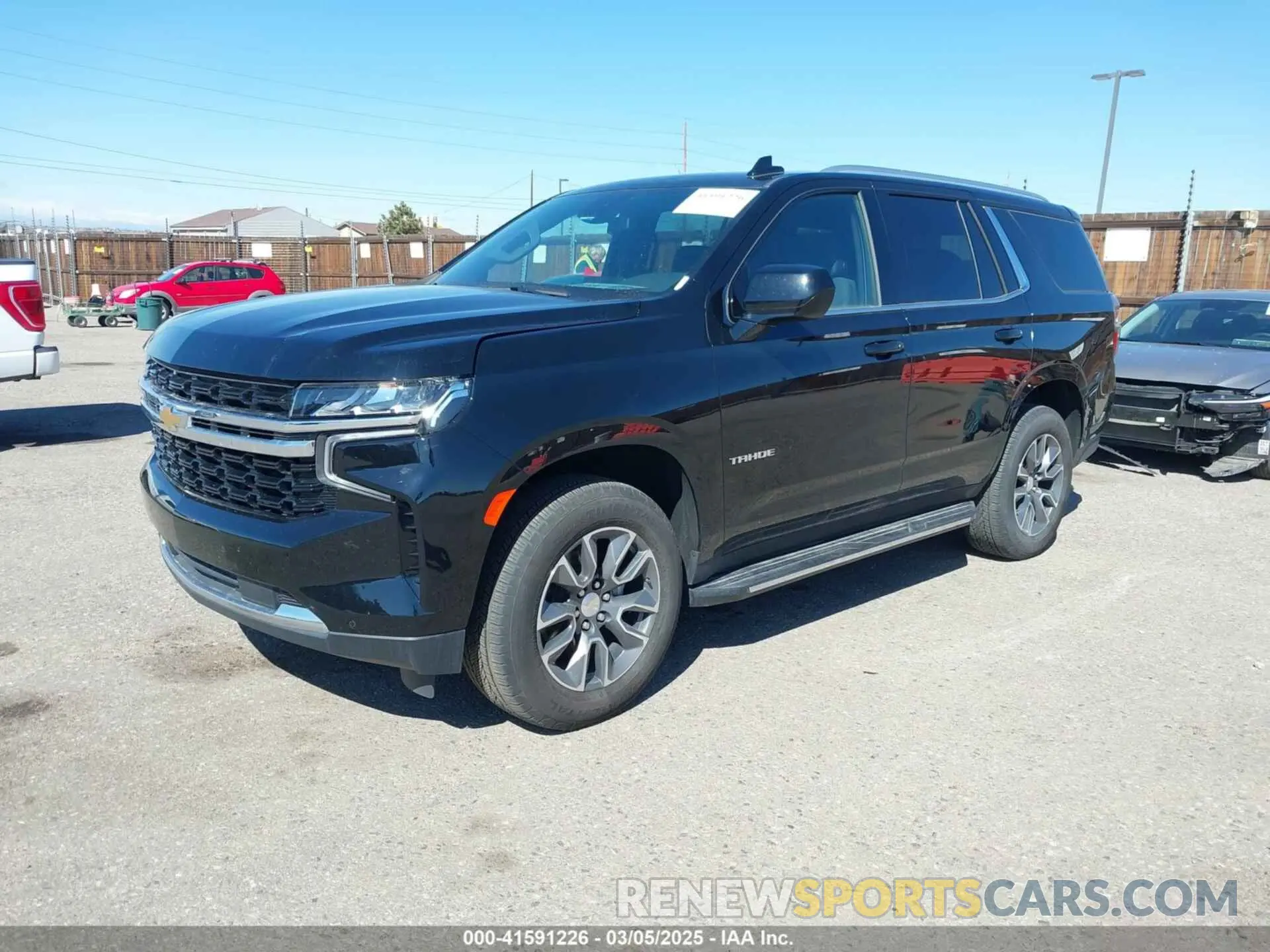 2 fotografías del automóvil dañado 1GNSKMKD1PR507609 CHEVROLET TAHOE 2023