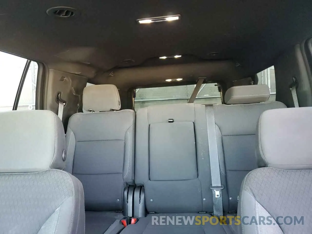 10 fotografías del automóvil dañado 1GNSKMKD4PR184687 CHEVROLET TAHOE 2023