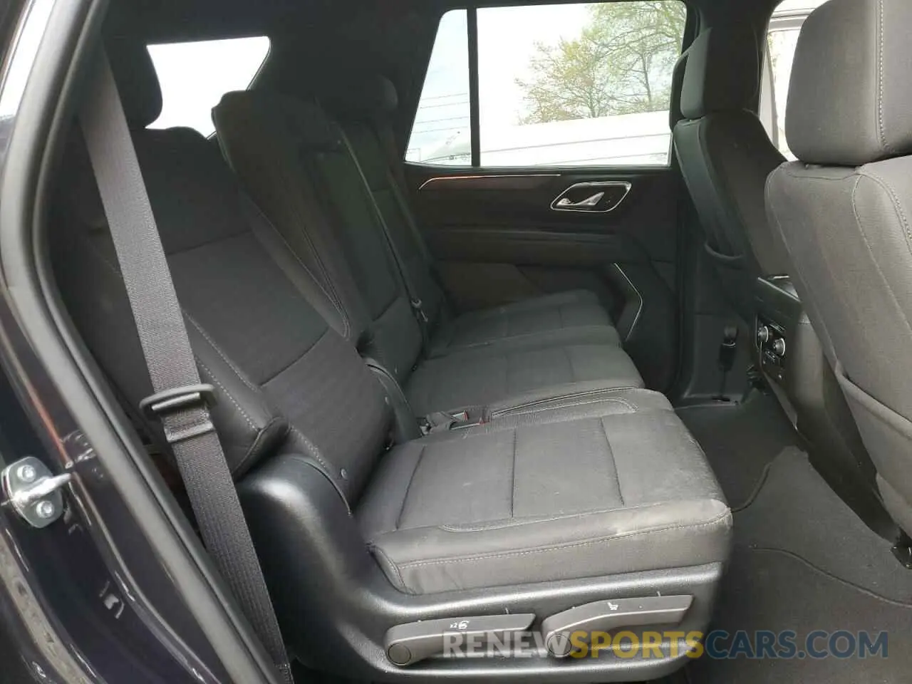 11 fotografías del automóvil dañado 1GNSKMKD5PR252141 CHEVROLET TAHOE 2023