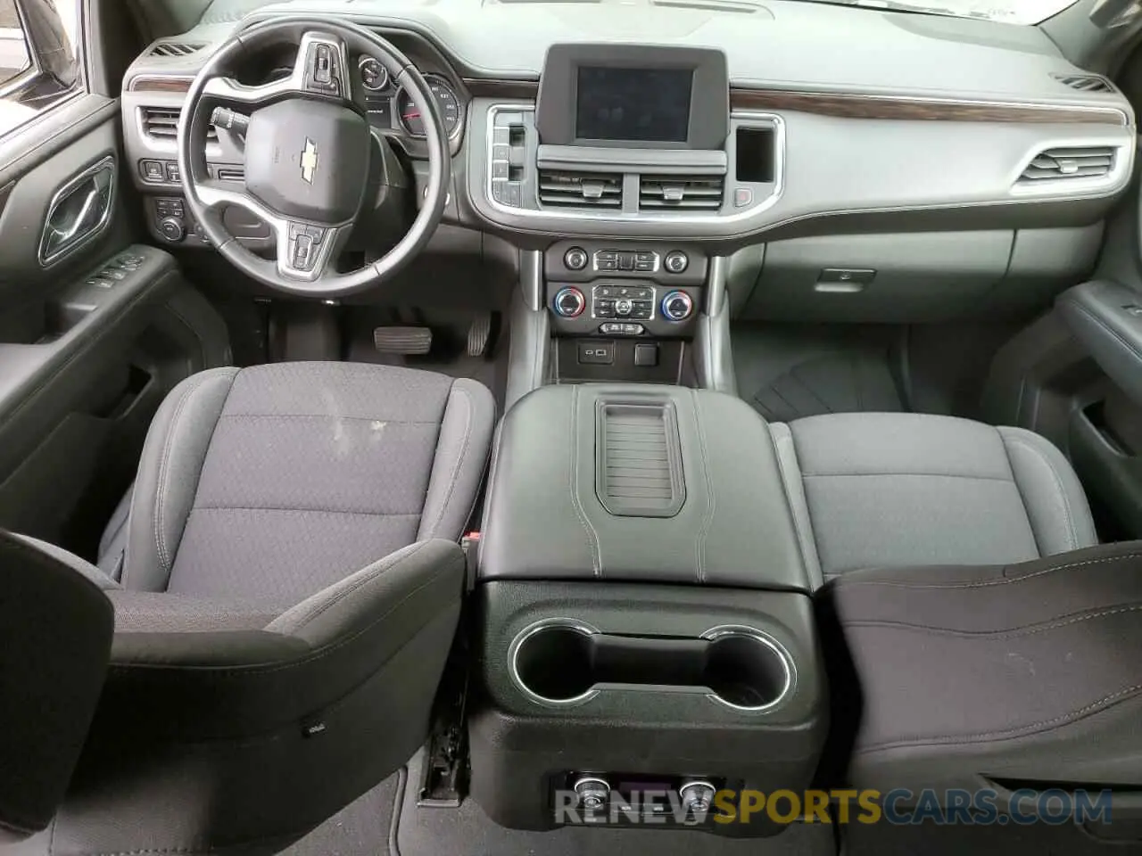 8 fotografías del automóvil dañado 1GNSKMKD5PR252141 CHEVROLET TAHOE 2023