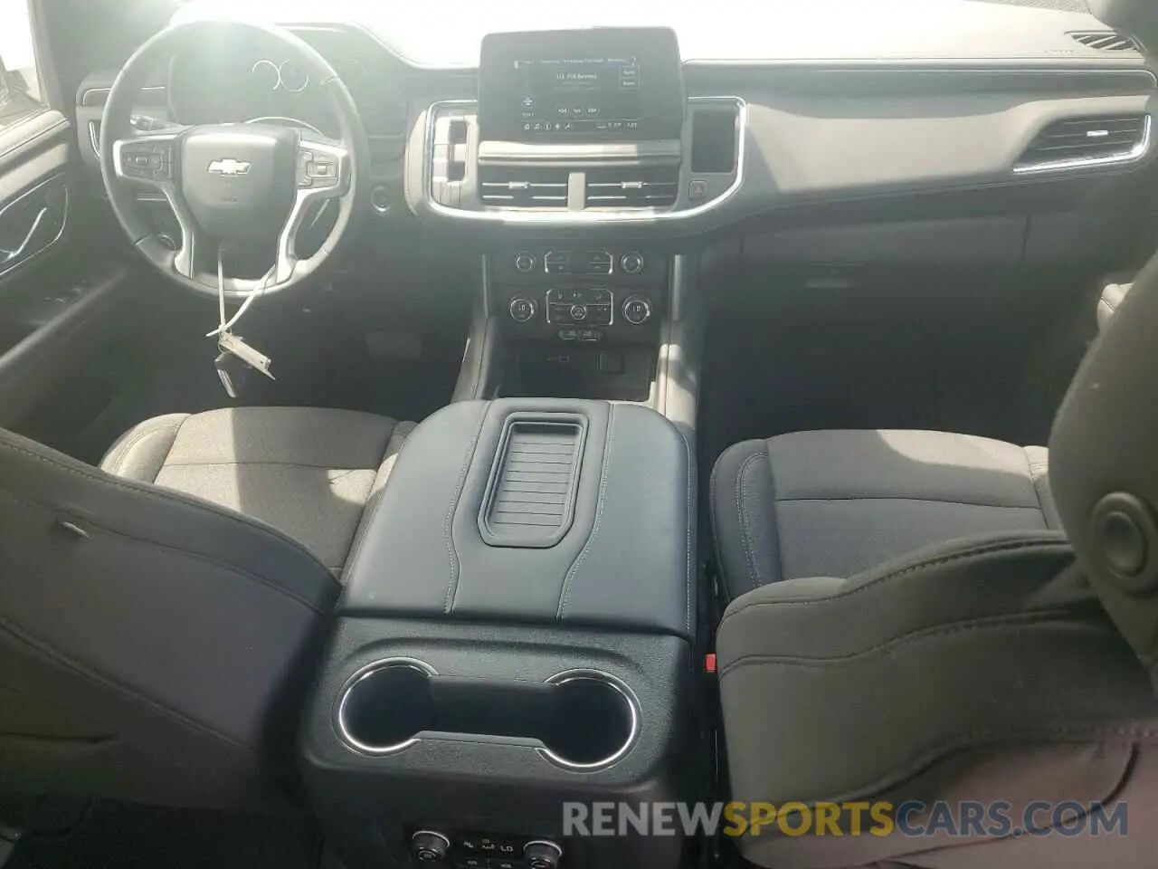 8 fotografías del automóvil dañado 1GNSKMKD7PR202230 CHEVROLET TAHOE 2023