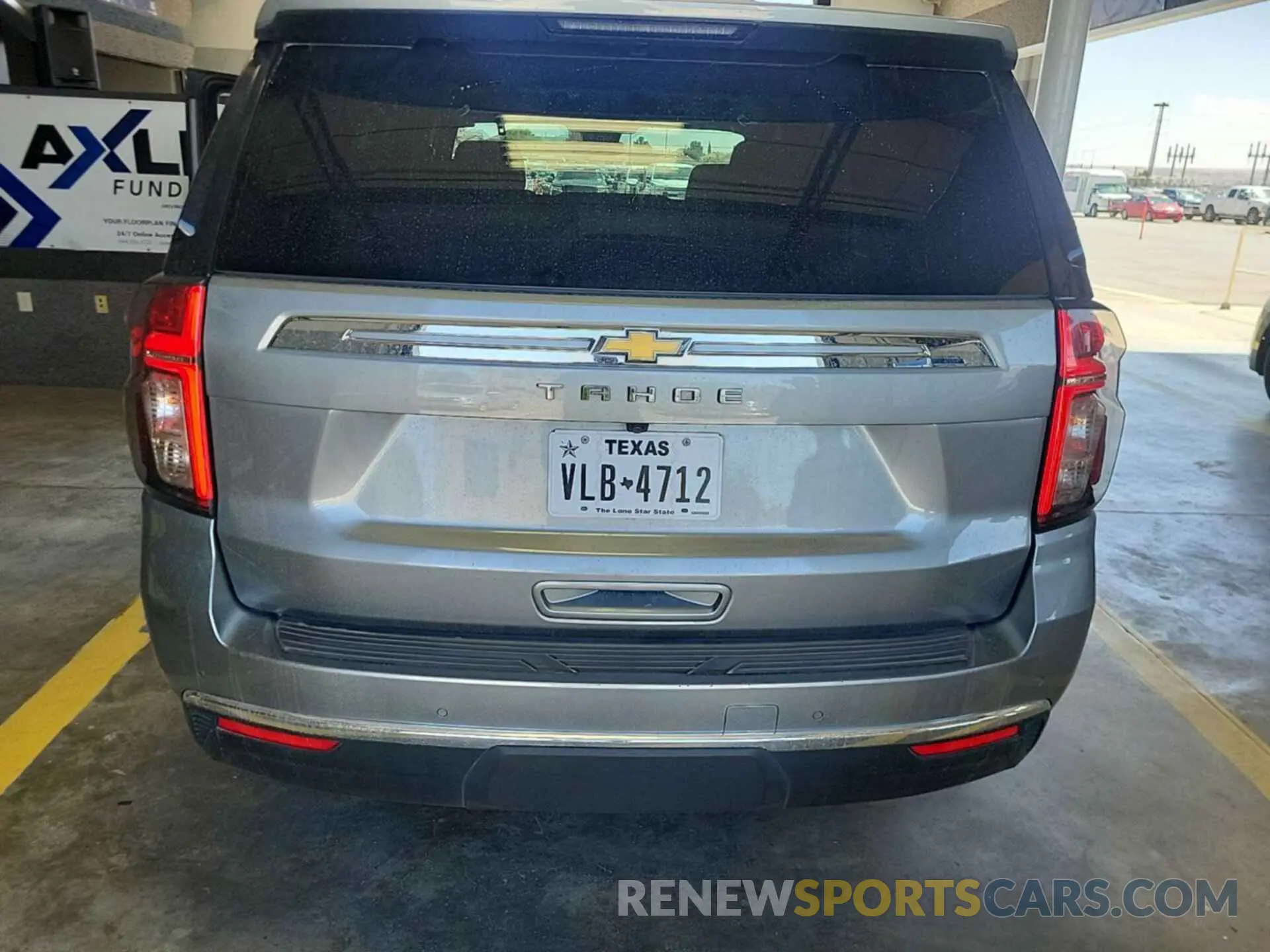 12 fotografías del automóvil dañado 1GNSKMKD9PR200138 CHEVROLET TAHOE 2023