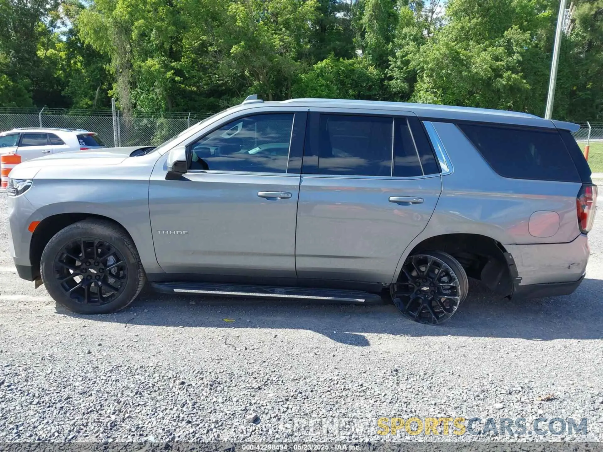 14 fotografías del automóvil dañado 1GNSKNKD3PR233173 CHEVROLET TAHOE 2023