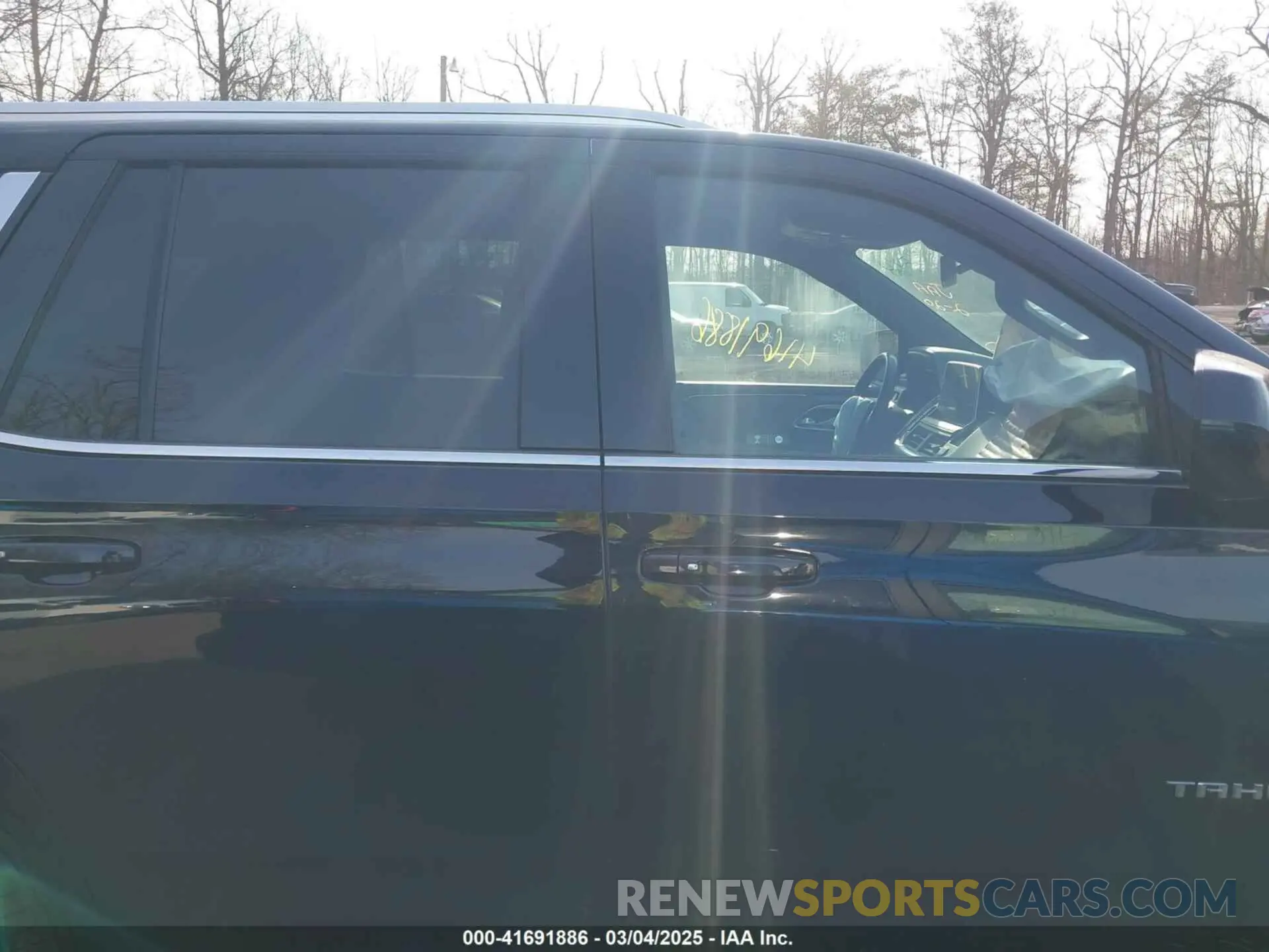 13 fotografías del automóvil dañado 1GNSKNKD5PR355968 CHEVROLET TAHOE 2023