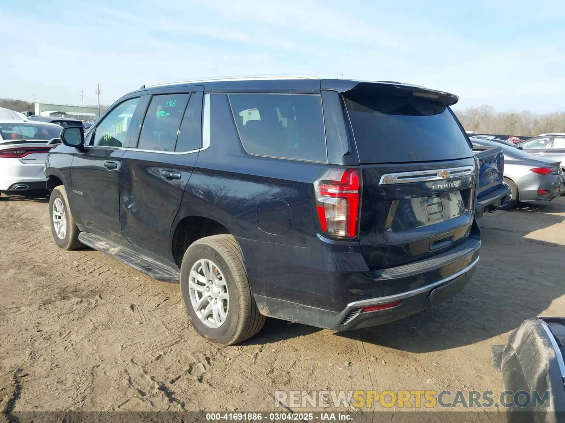 3 fotografías del automóvil dañado 1GNSKNKD5PR355968 CHEVROLET TAHOE 2023