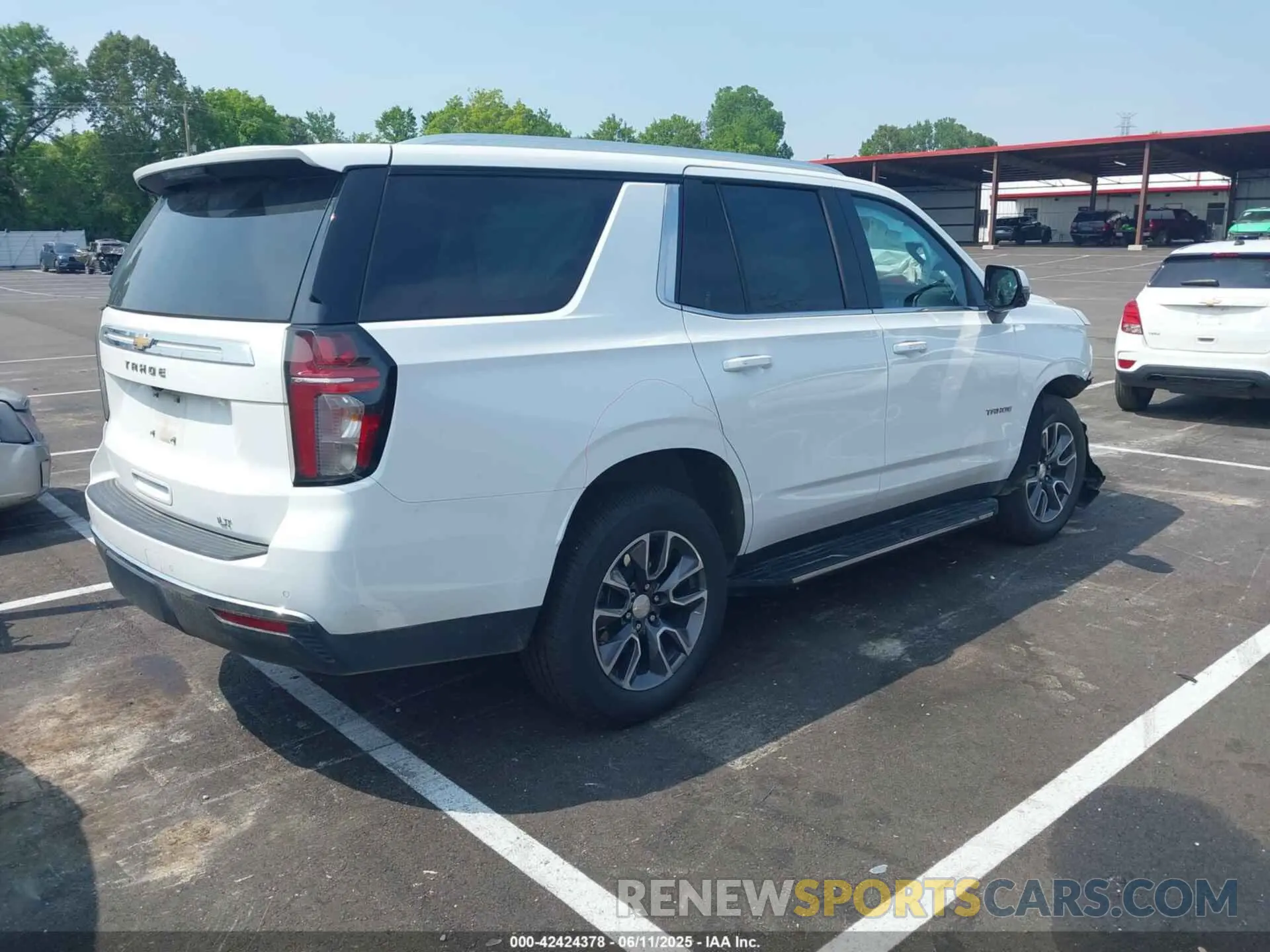 4 fotografías del automóvil dañado 1GNSKNKD6PR468151 CHEVROLET TAHOE 2023
