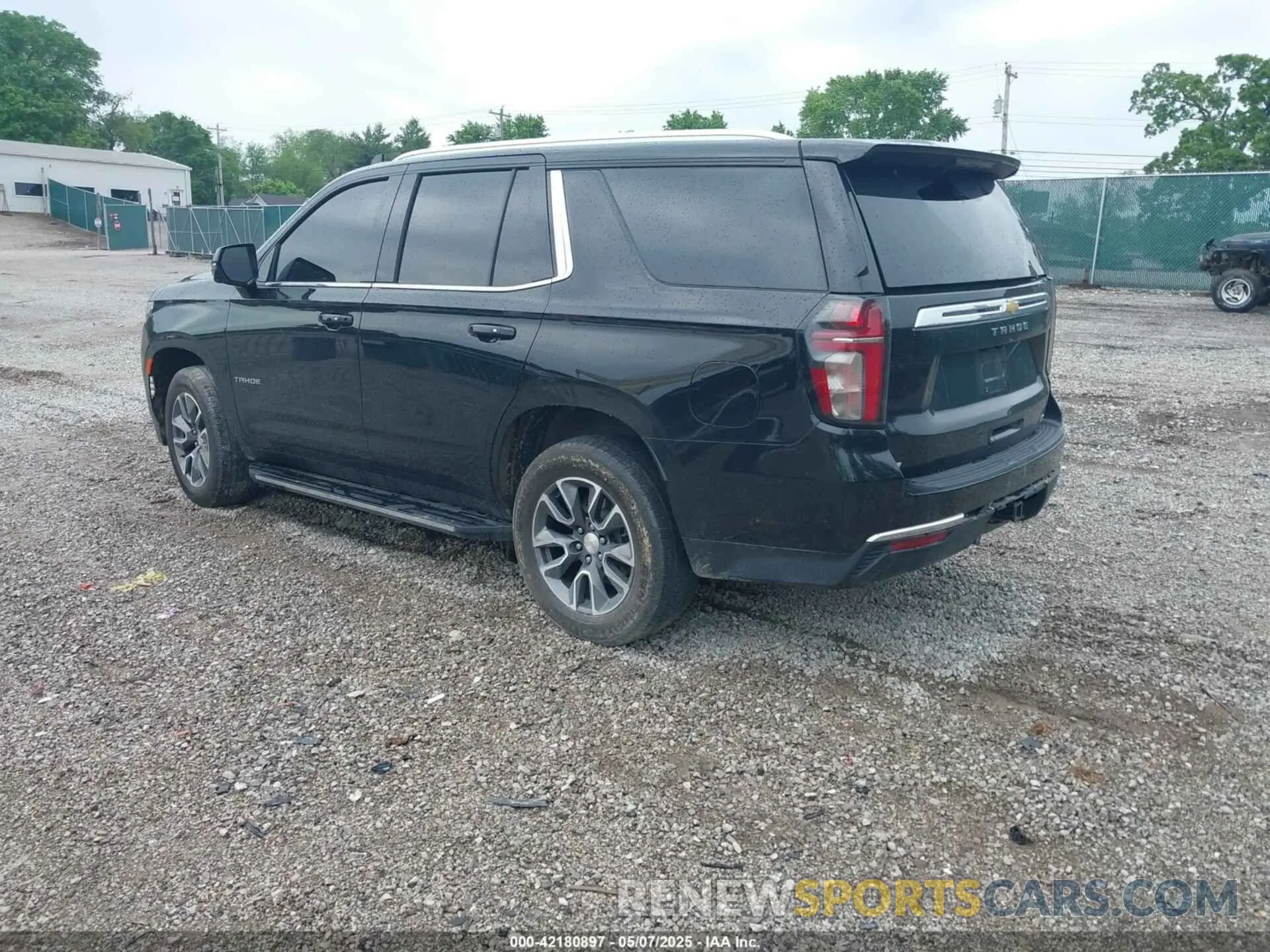 3 fotografías del automóvil dañado 1GNSKNKD6PR497553 CHEVROLET TAHOE 2023