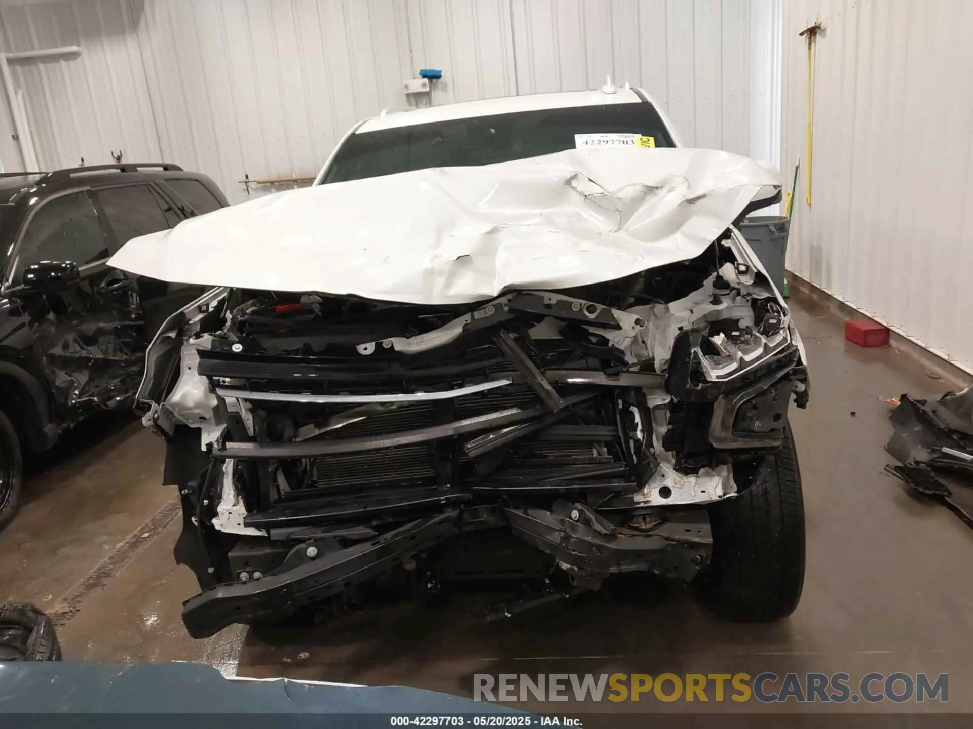 13 fotografías del automóvil dañado 1GNSKNKD6PR536612 CHEVROLET TAHOE 2023