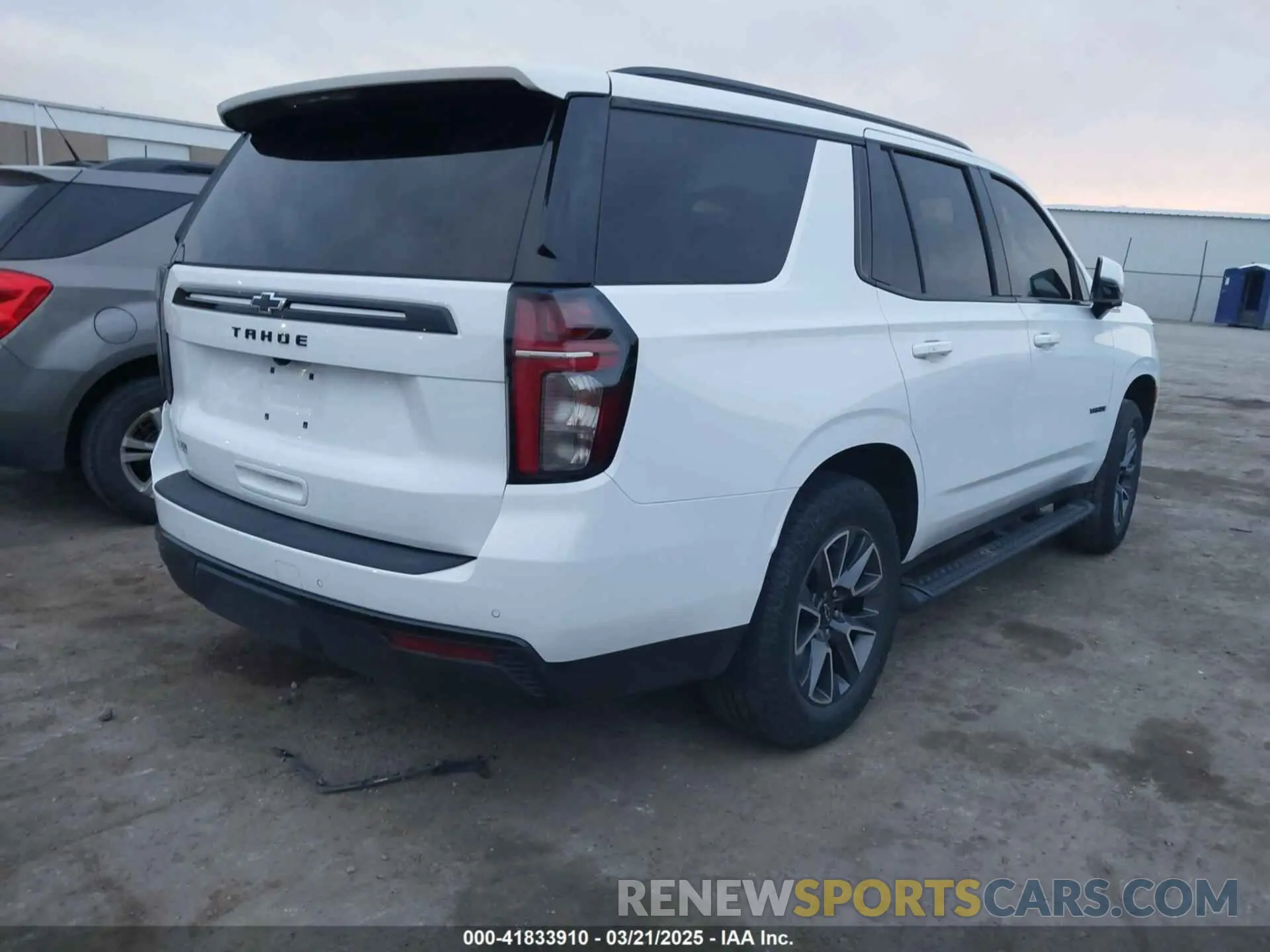 4 fotografías del automóvil dañado 1GNSKPKD0PR411701 CHEVROLET TAHOE 2023