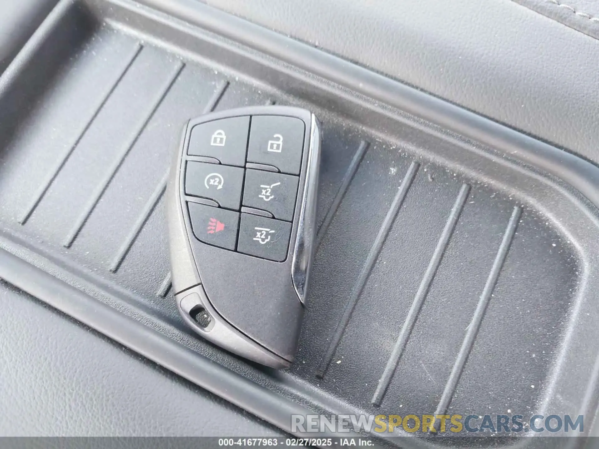 11 fotografías del automóvil dañado 1GNSKPKD1PR356319 CHEVROLET TAHOE 2023