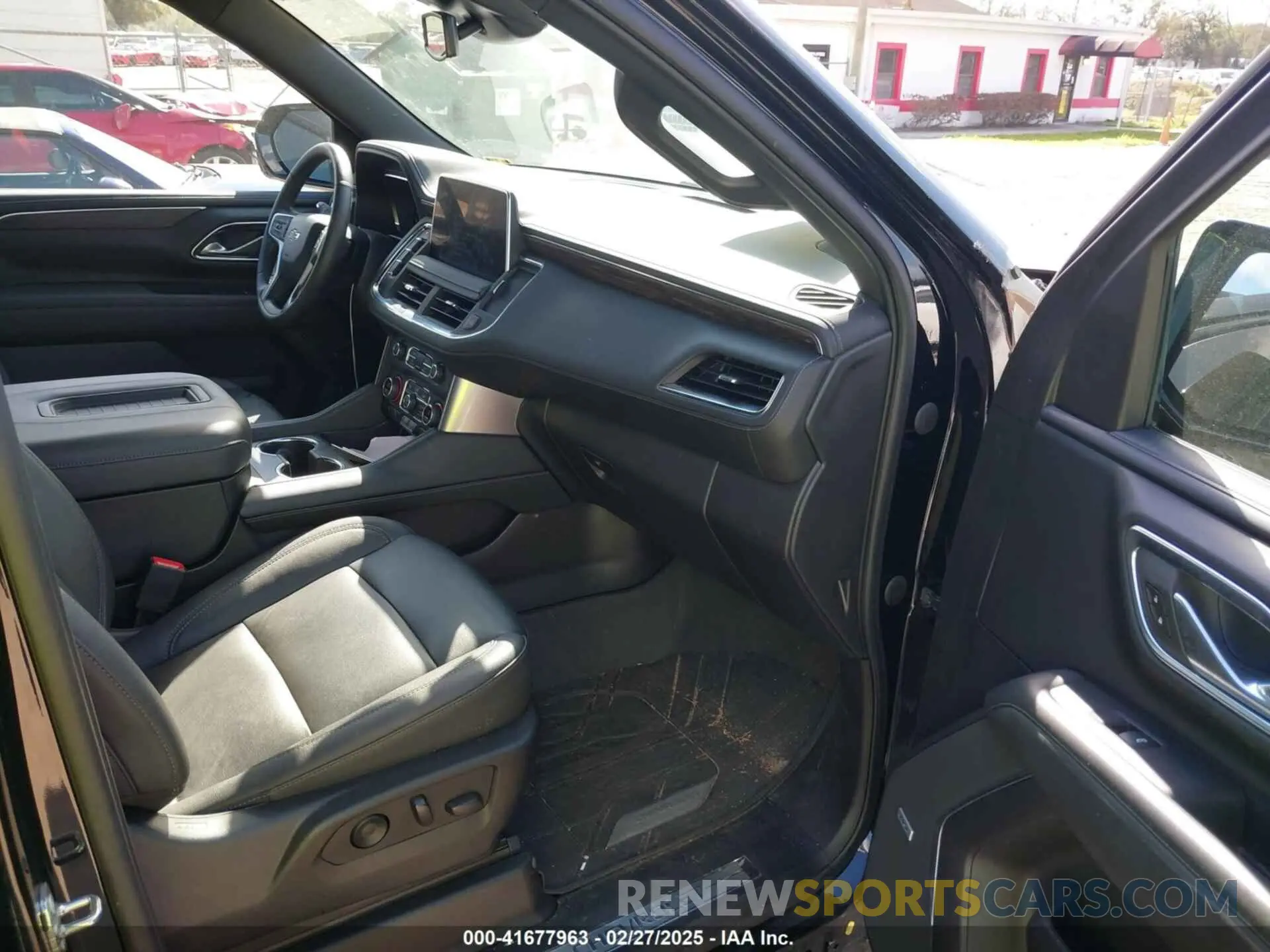 5 fotografías del automóvil dañado 1GNSKPKD1PR356319 CHEVROLET TAHOE 2023