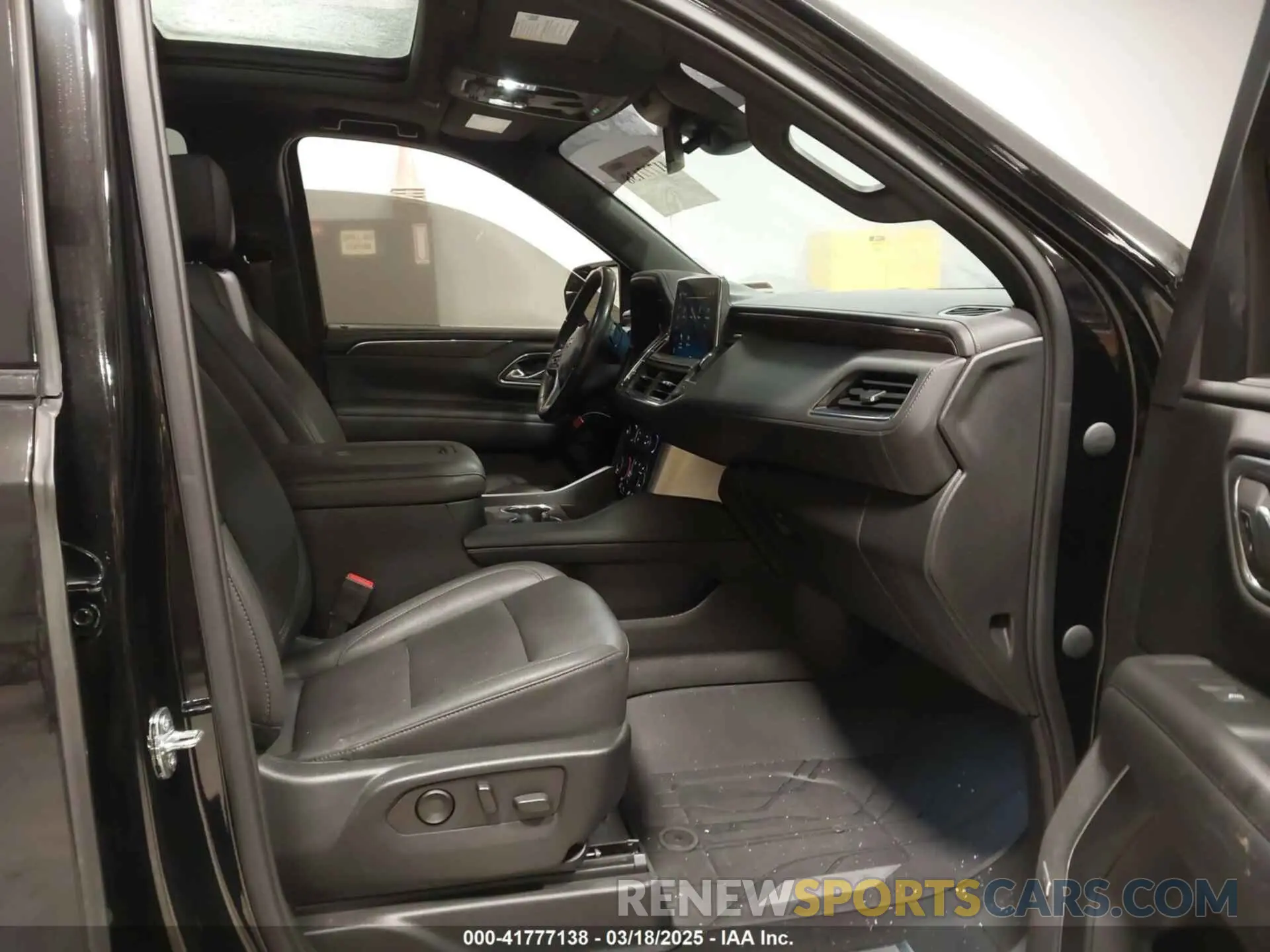 5 fotografías del automóvil dañado 1GNSKPKD3PR130489 CHEVROLET TAHOE 2023