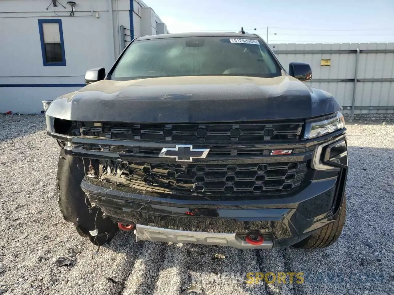 5 fotografías del automóvil dañado 1GNSKPKD7PR345681 CHEVROLET TAHOE 2023