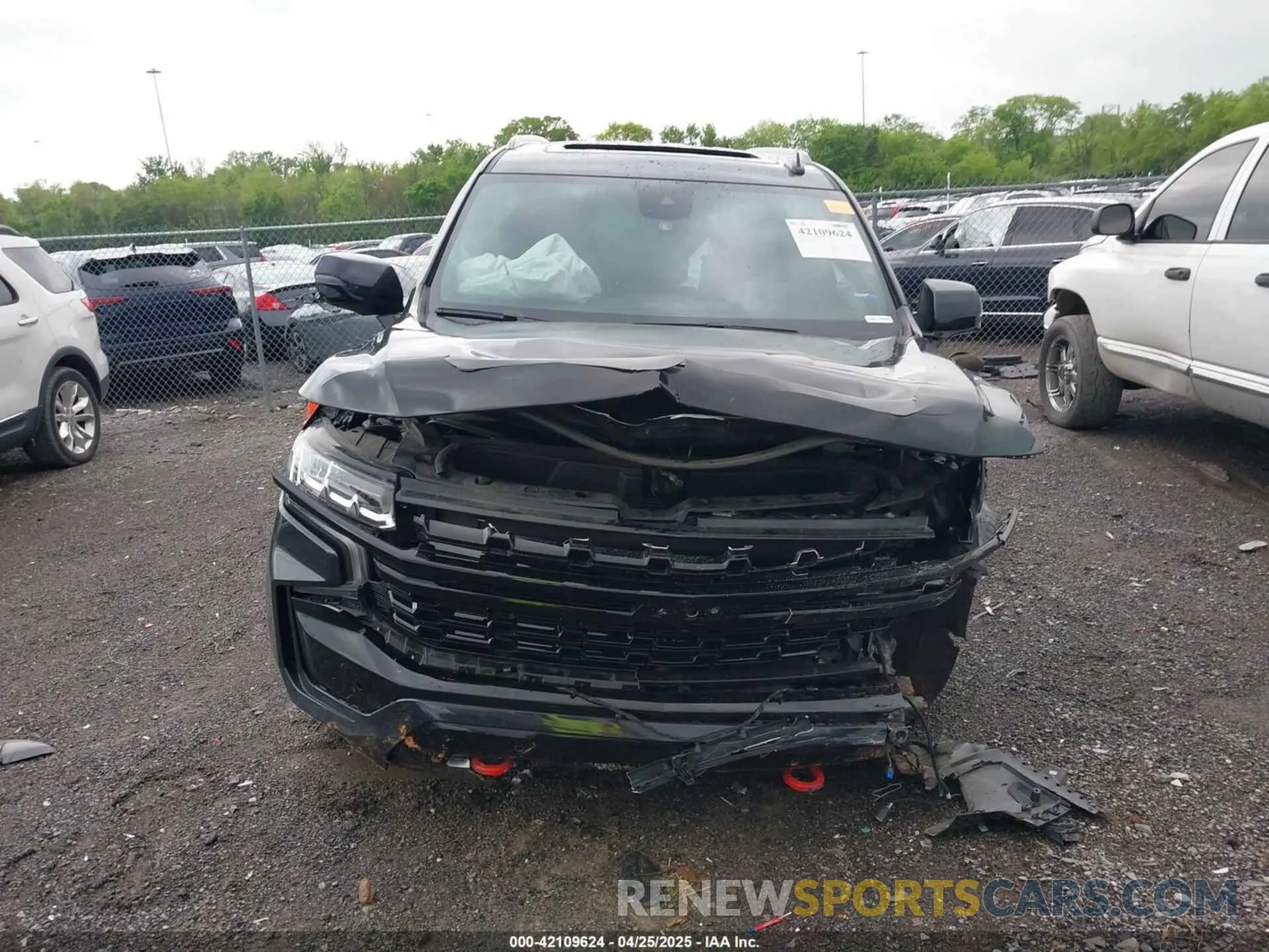 12 fotografías del automóvil dañado 1GNSKPKD8PR238140 CHEVROLET TAHOE 2023