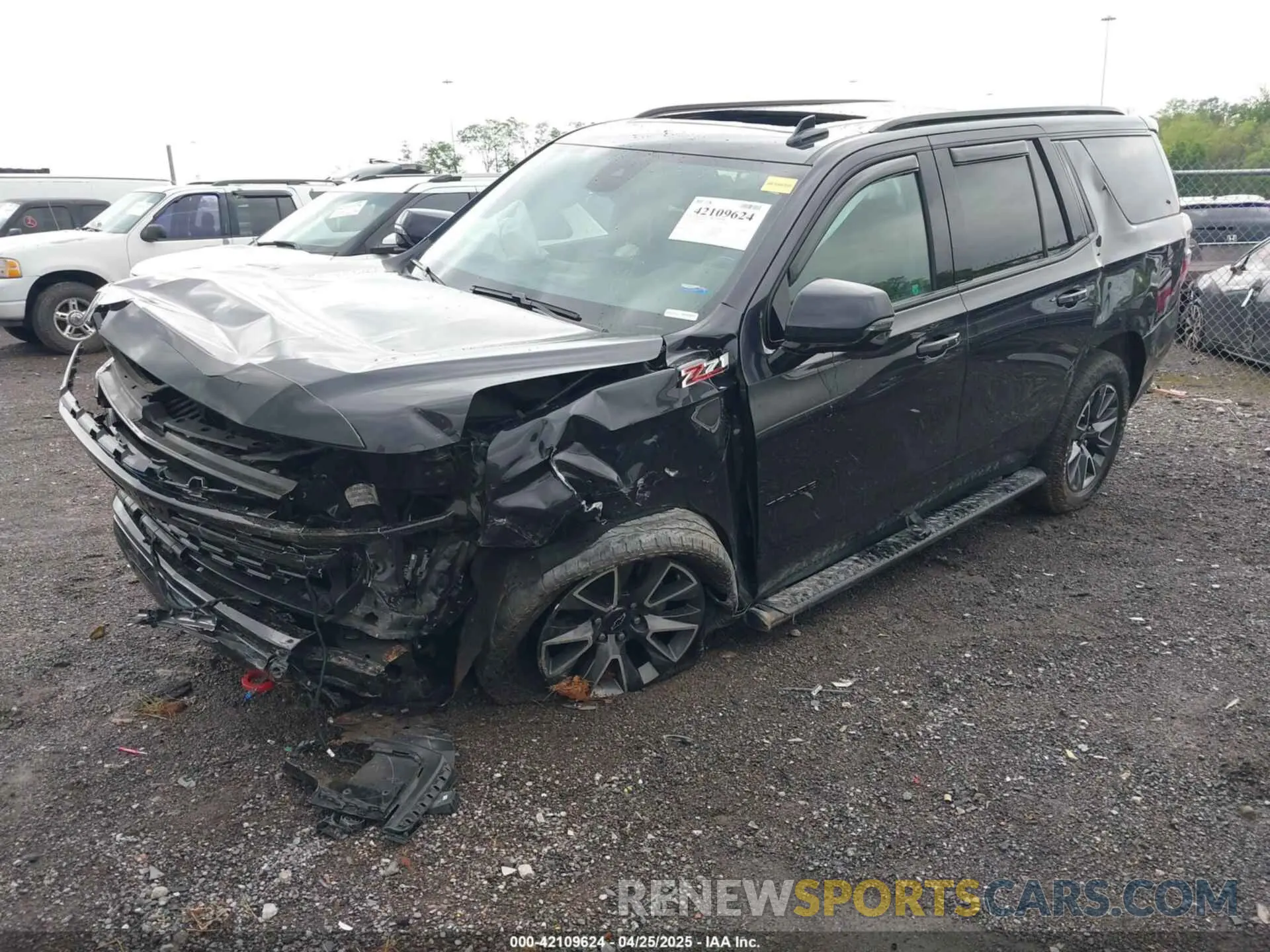 2 fotografías del automóvil dañado 1GNSKPKD8PR238140 CHEVROLET TAHOE 2023