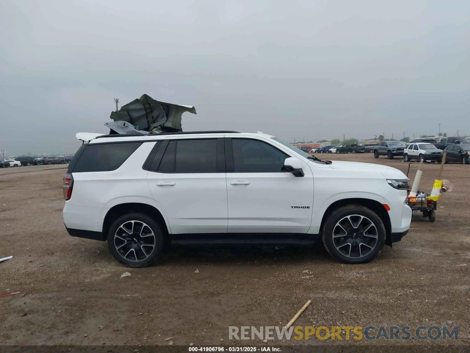 13 fotografías del automóvil dañado 1GNSKRKD4PR427153 CHEVROLET TAHOE 2023