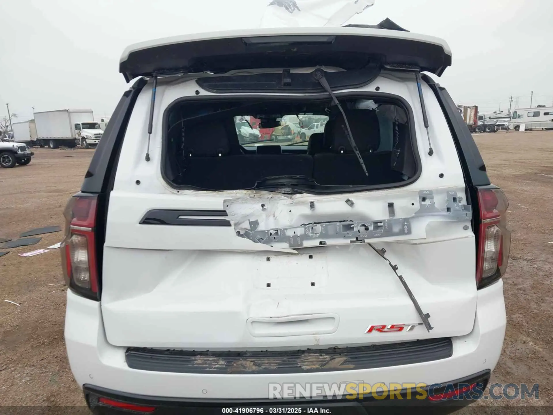 6 fotografías del automóvil dañado 1GNSKRKD4PR427153 CHEVROLET TAHOE 2023