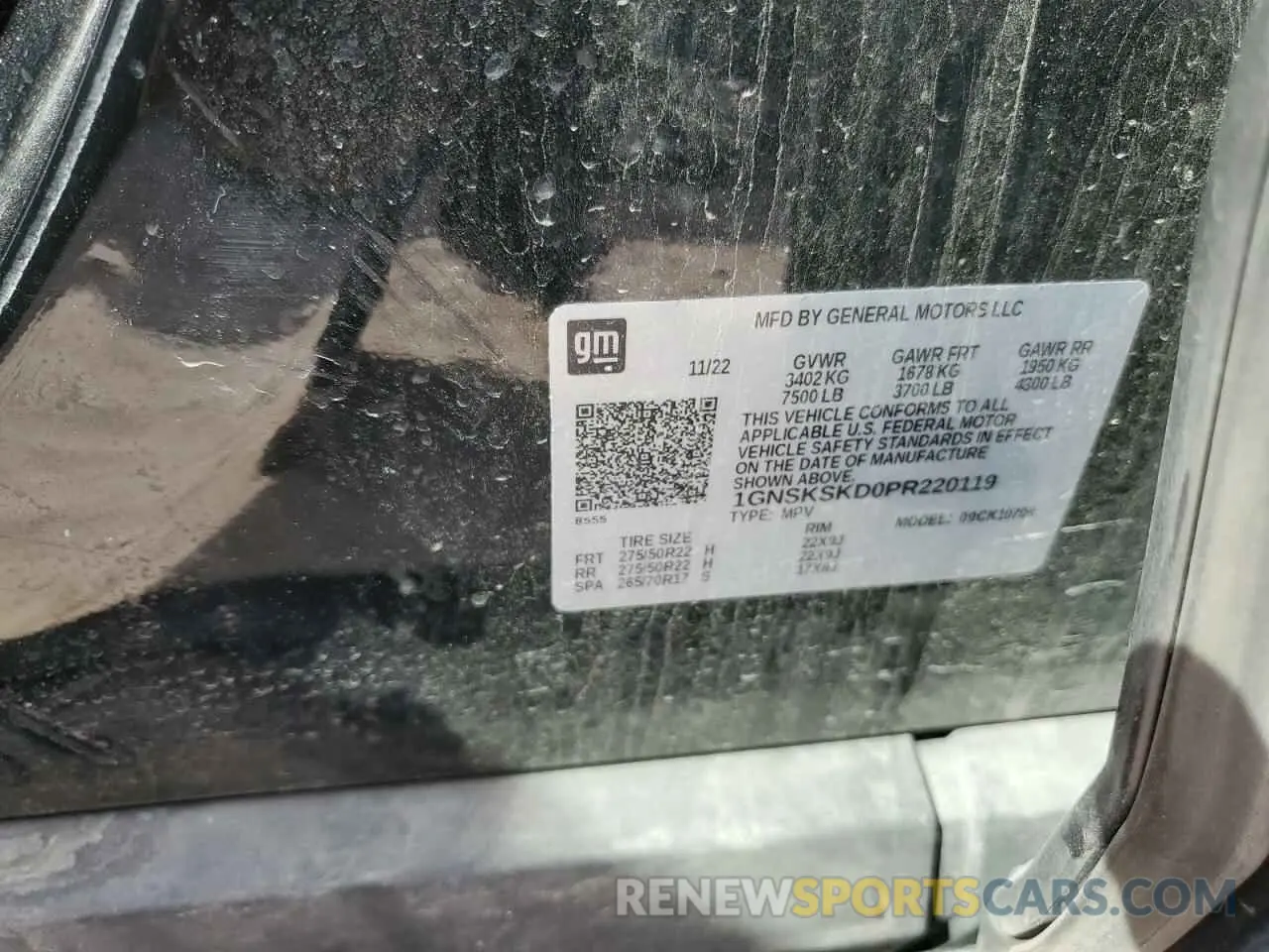 13 fotografías del automóvil dañado 1GNSKSKD0PR220119 CHEVROLET TAHOE 2023
