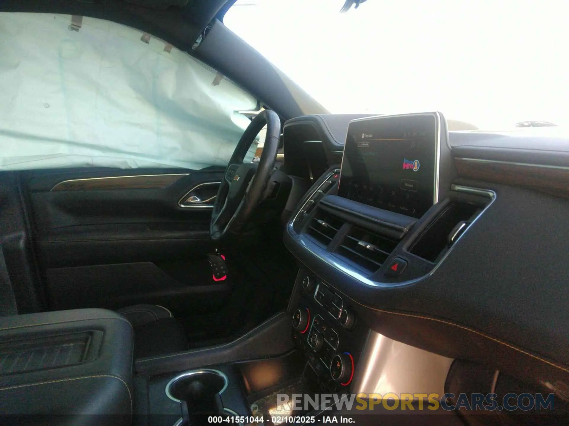 5 fotografías del automóvil dañado 1GNSKSKD0PR400281 CHEVROLET TAHOE 2023