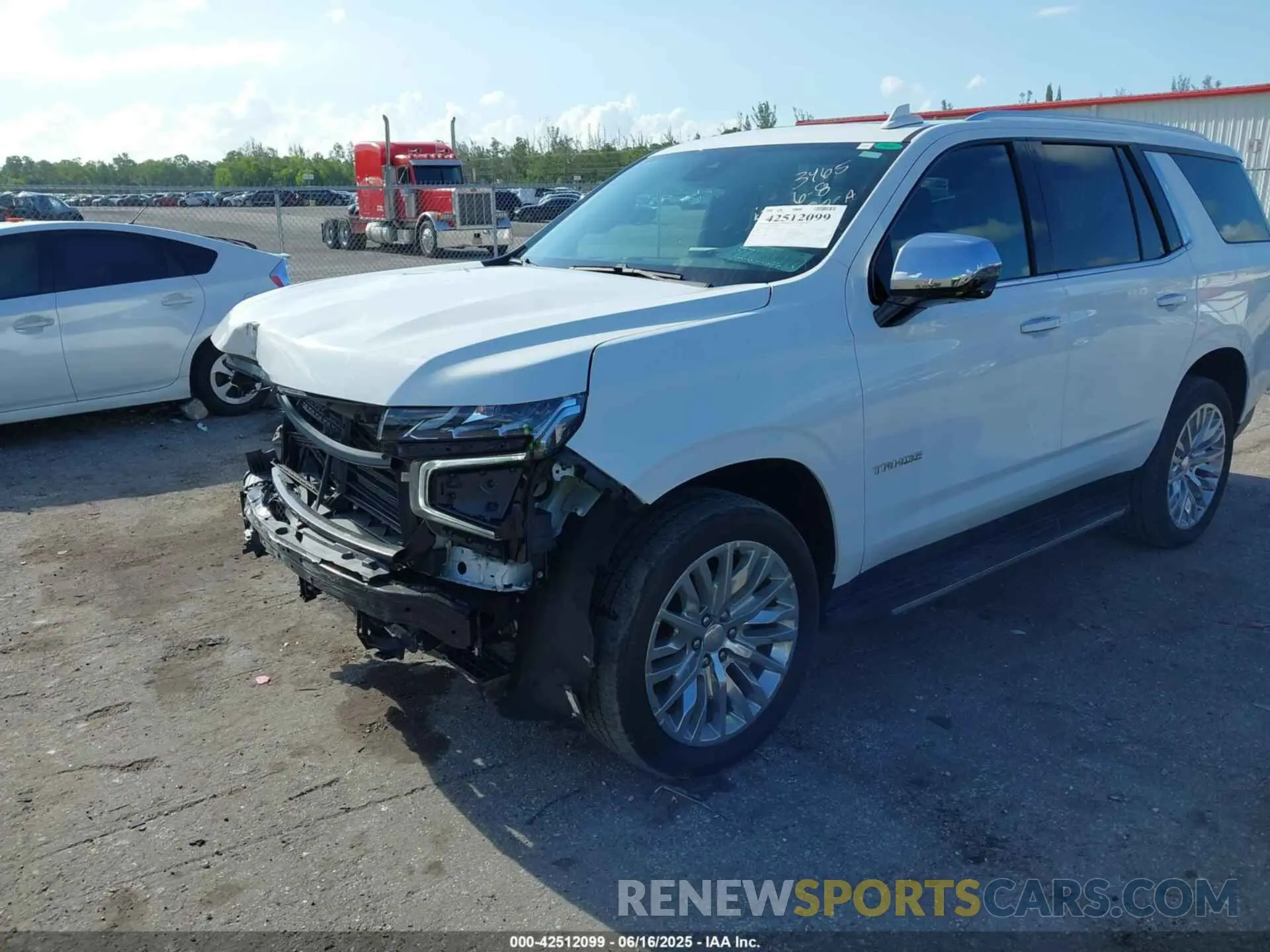 6 fotografías del automóvil dañado 1GNSKSKD0PR453465 CHEVROLET TAHOE 2023