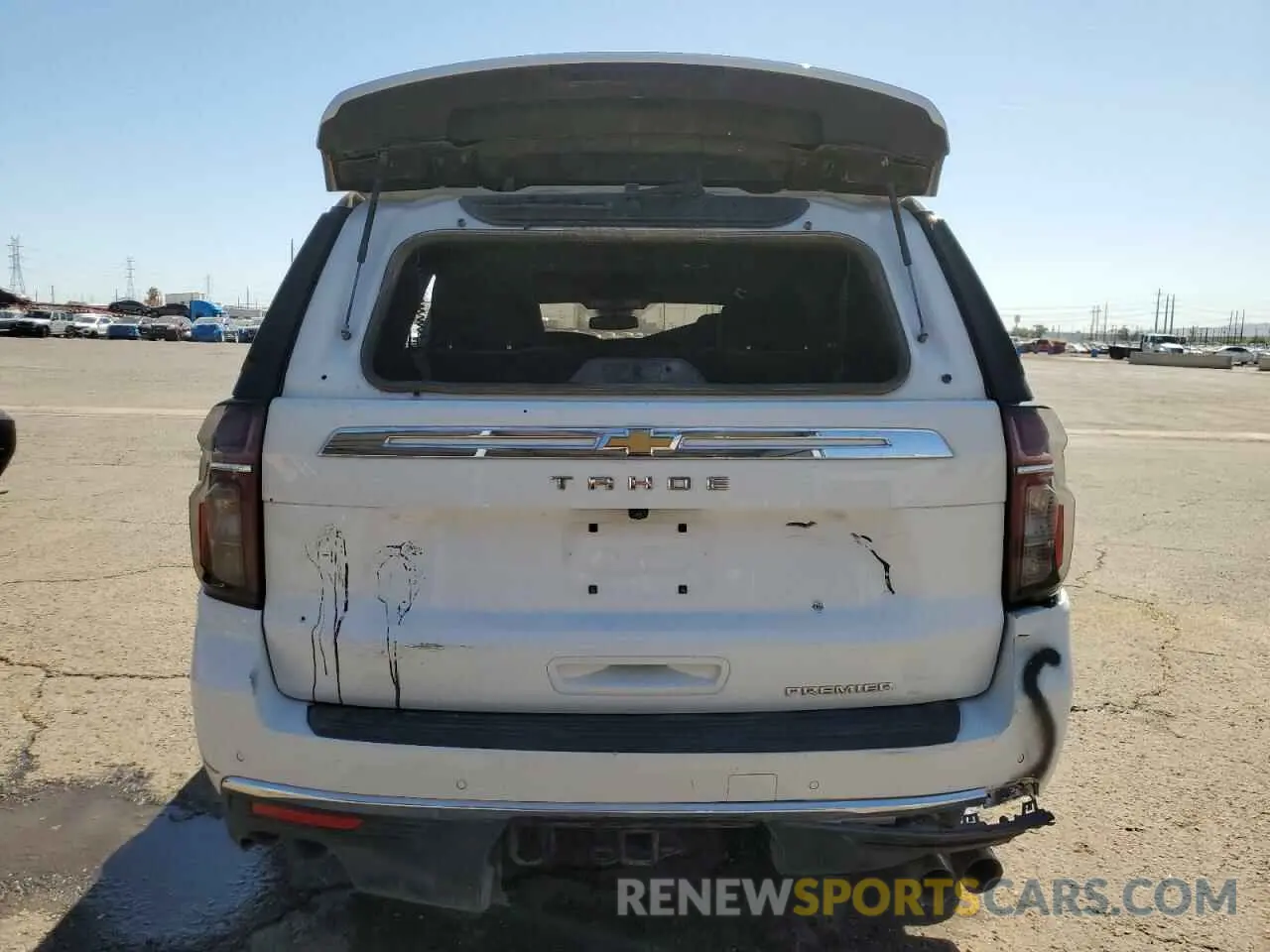 6 fotografías del automóvil dañado 1GNSKSKD1PR273296 CHEVROLET TAHOE 2023
