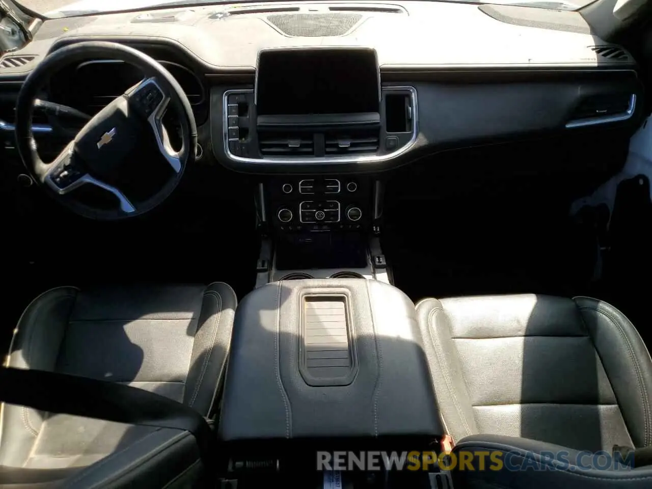 8 fotografías del automóvil dañado 1GNSKSKD1PR273296 CHEVROLET TAHOE 2023