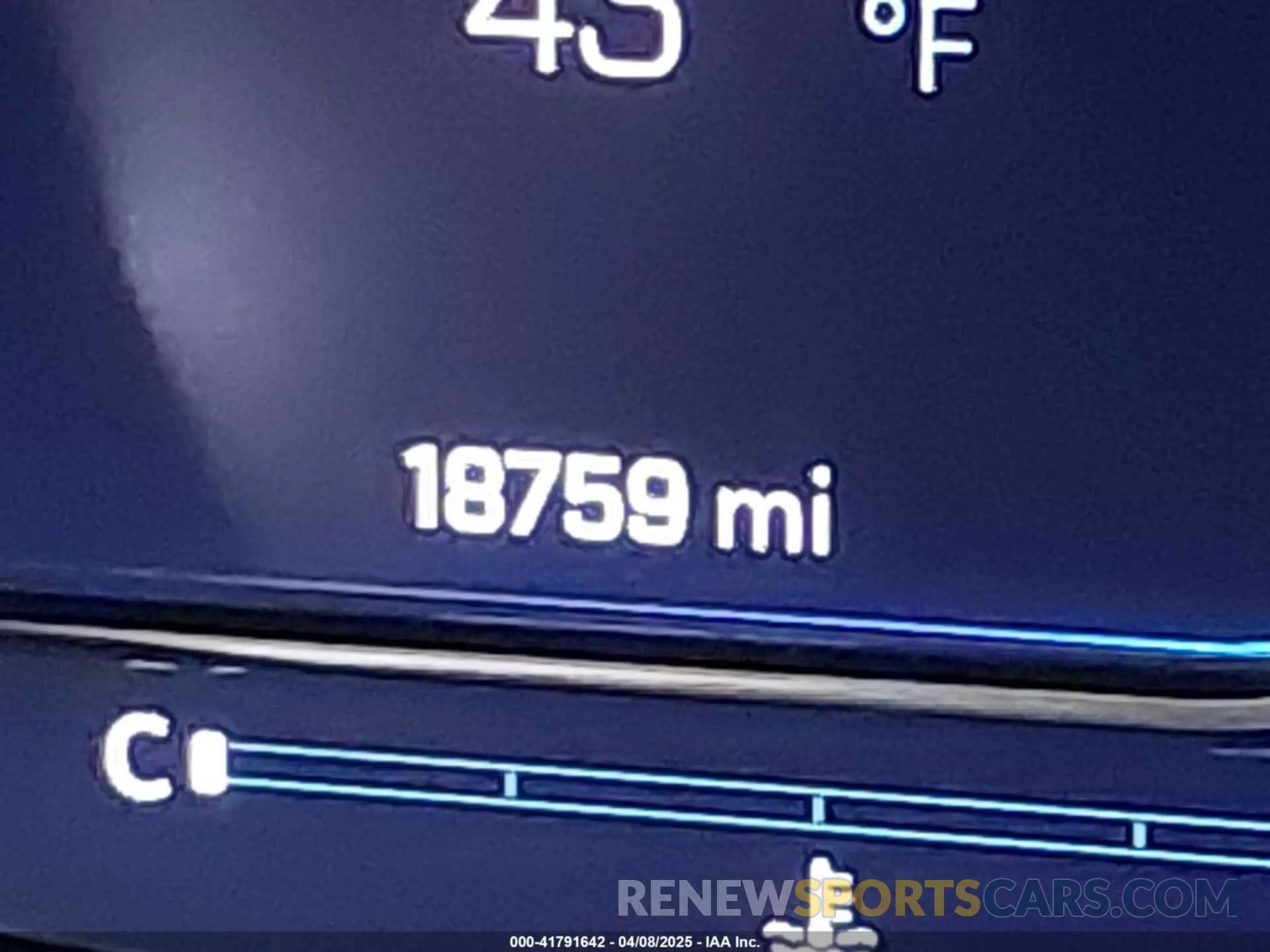 16 fotografías del automóvil dañado 1GNSKSKD2PR473085 CHEVROLET TAHOE 2023