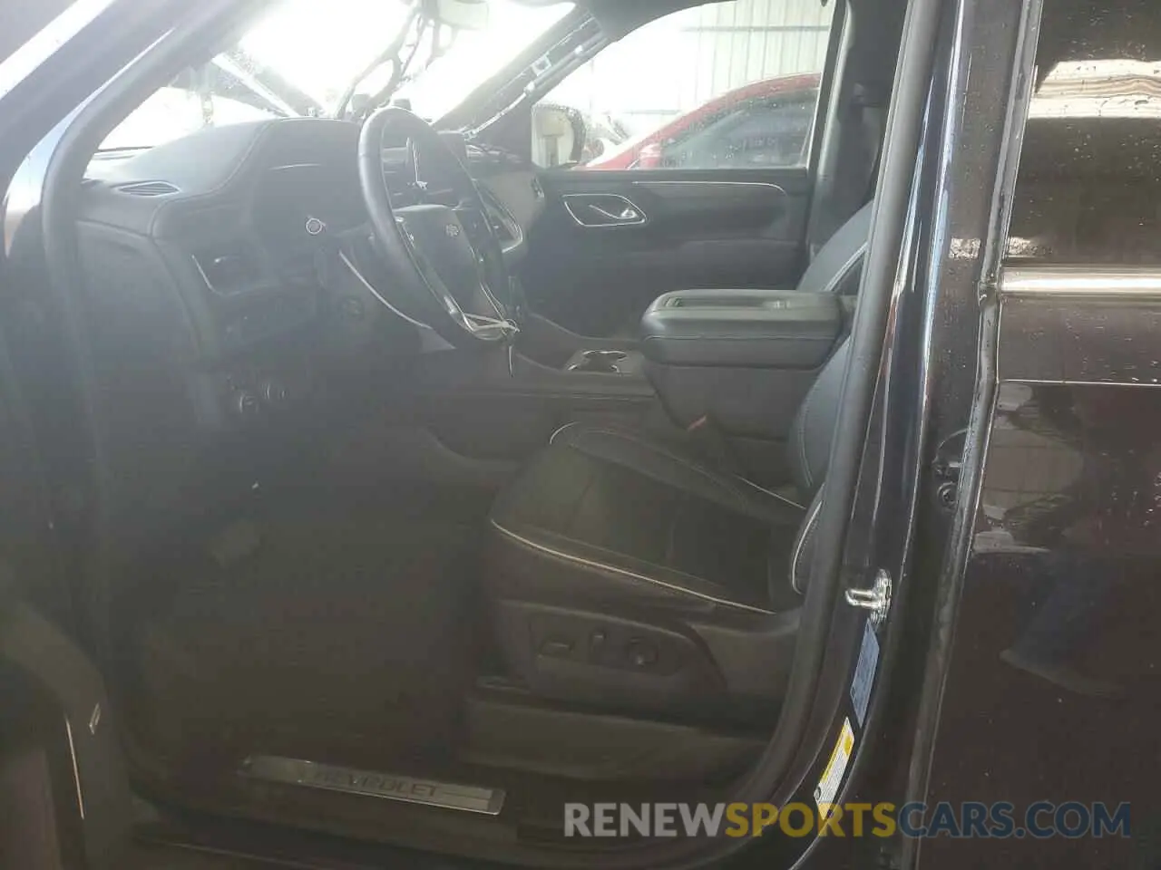 7 fotografías del automóvil dañado 1GNSKSKD4PR458118 CHEVROLET TAHOE 2023