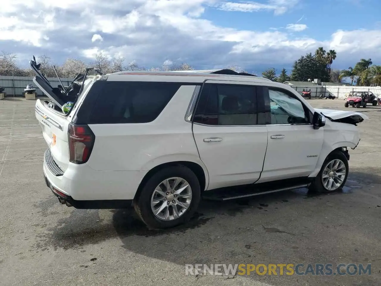 3 fotografías del automóvil dañado 1GNSKSKD8PR283310 CHEVROLET TAHOE 2023
