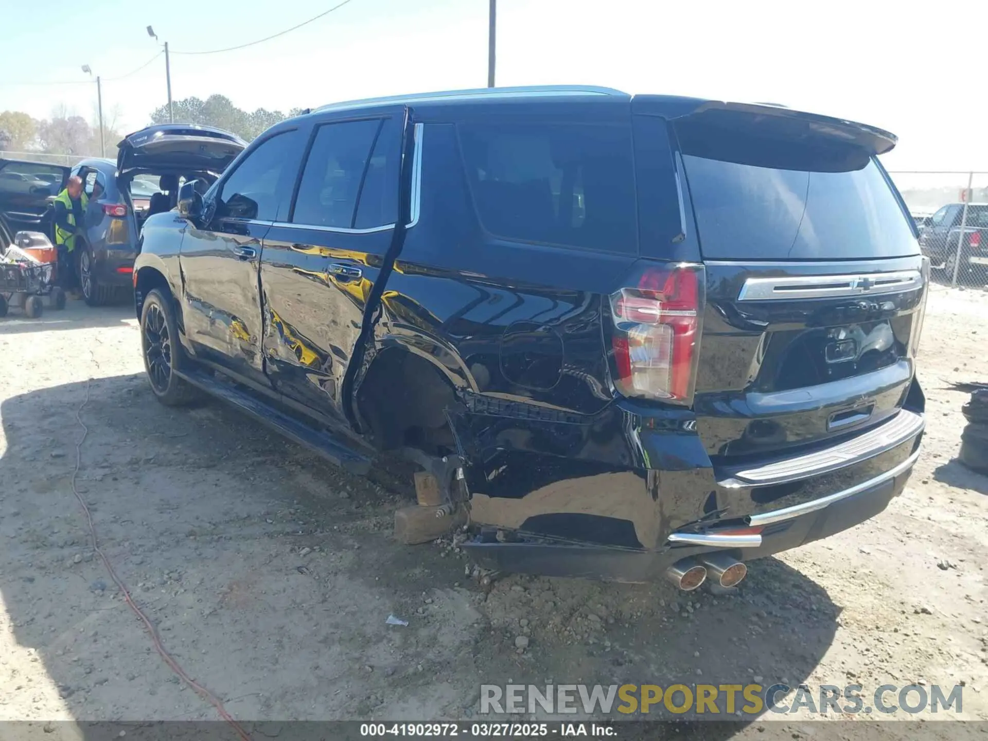 3 fotografías del automóvil dañado 1GNSKTKL9PR154800 CHEVROLET TAHOE 2023