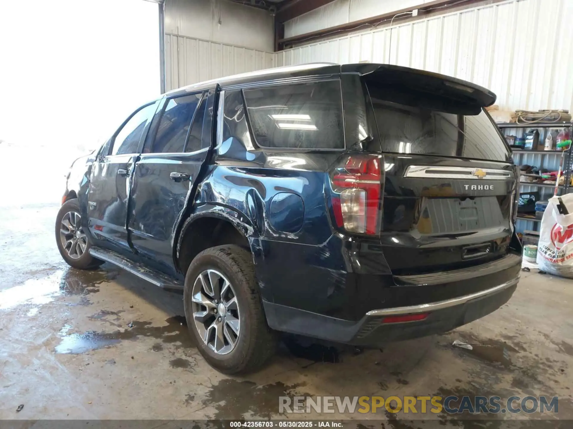 3 fotografías del automóvil dañado 1GNSCMKD8RR184286 CHEVROLET TAHOE 2024
