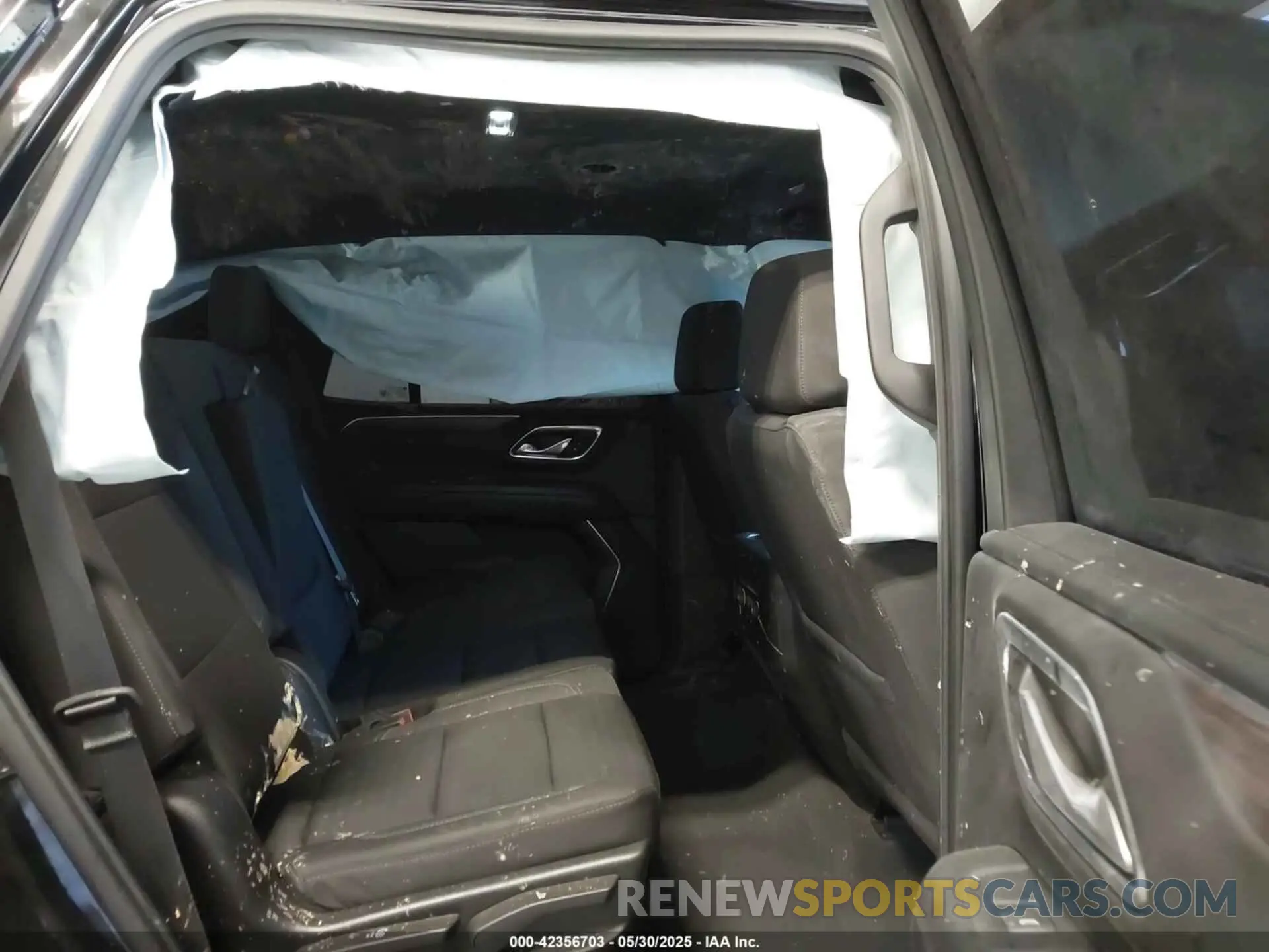8 fotografías del automóvil dañado 1GNSCMKD8RR184286 CHEVROLET TAHOE 2024