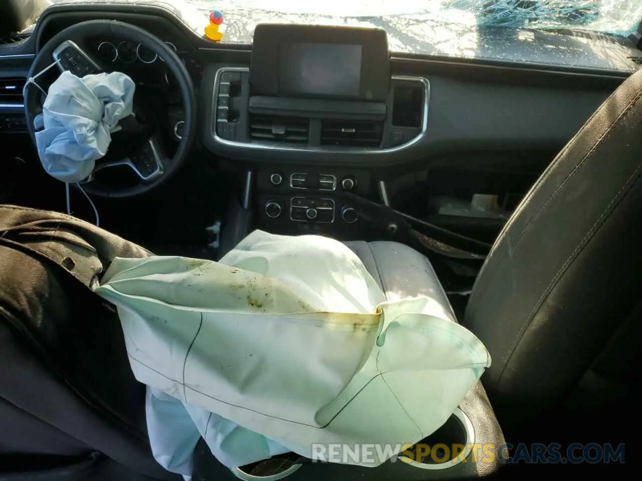 8 fotografías del automóvil dañado 1GNSCMKD9RR176746 CHEVROLET TAHOE 2024
